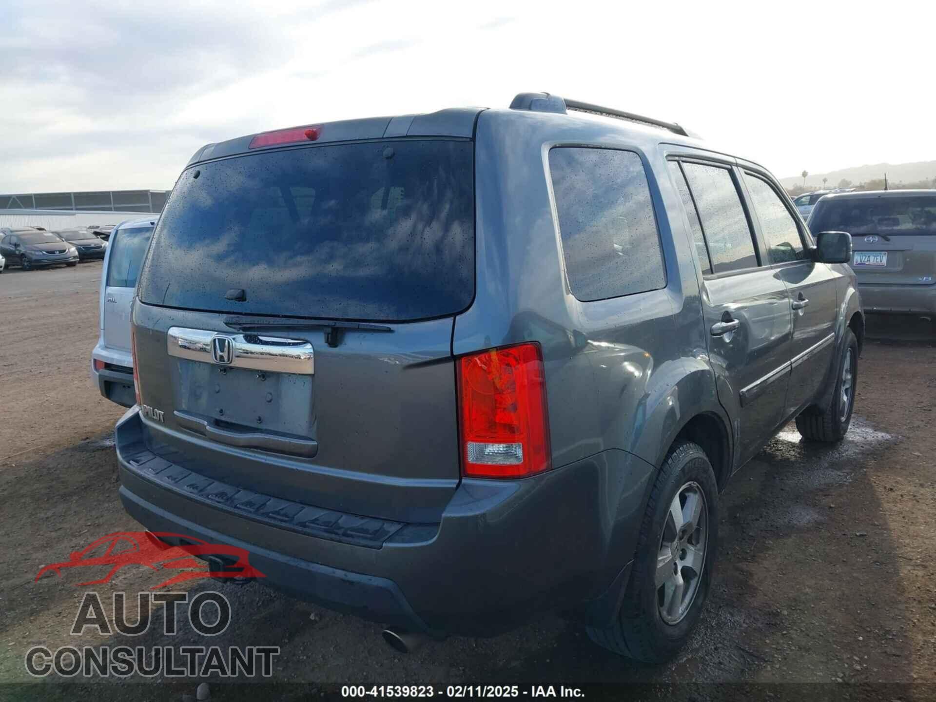 HONDA PILOT 2010 - 5FNYF3H60AB007660