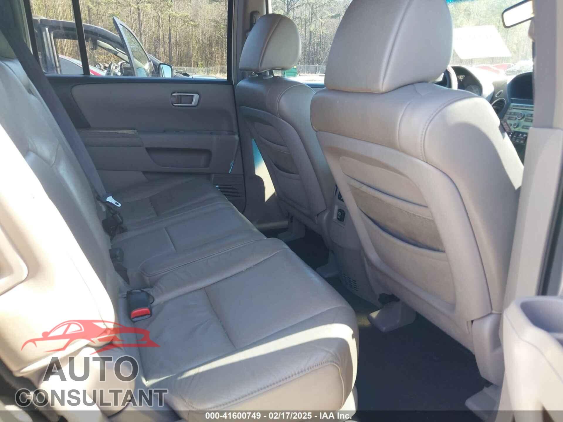 HONDA PILOT 2009 - 5FNYF48569B033592