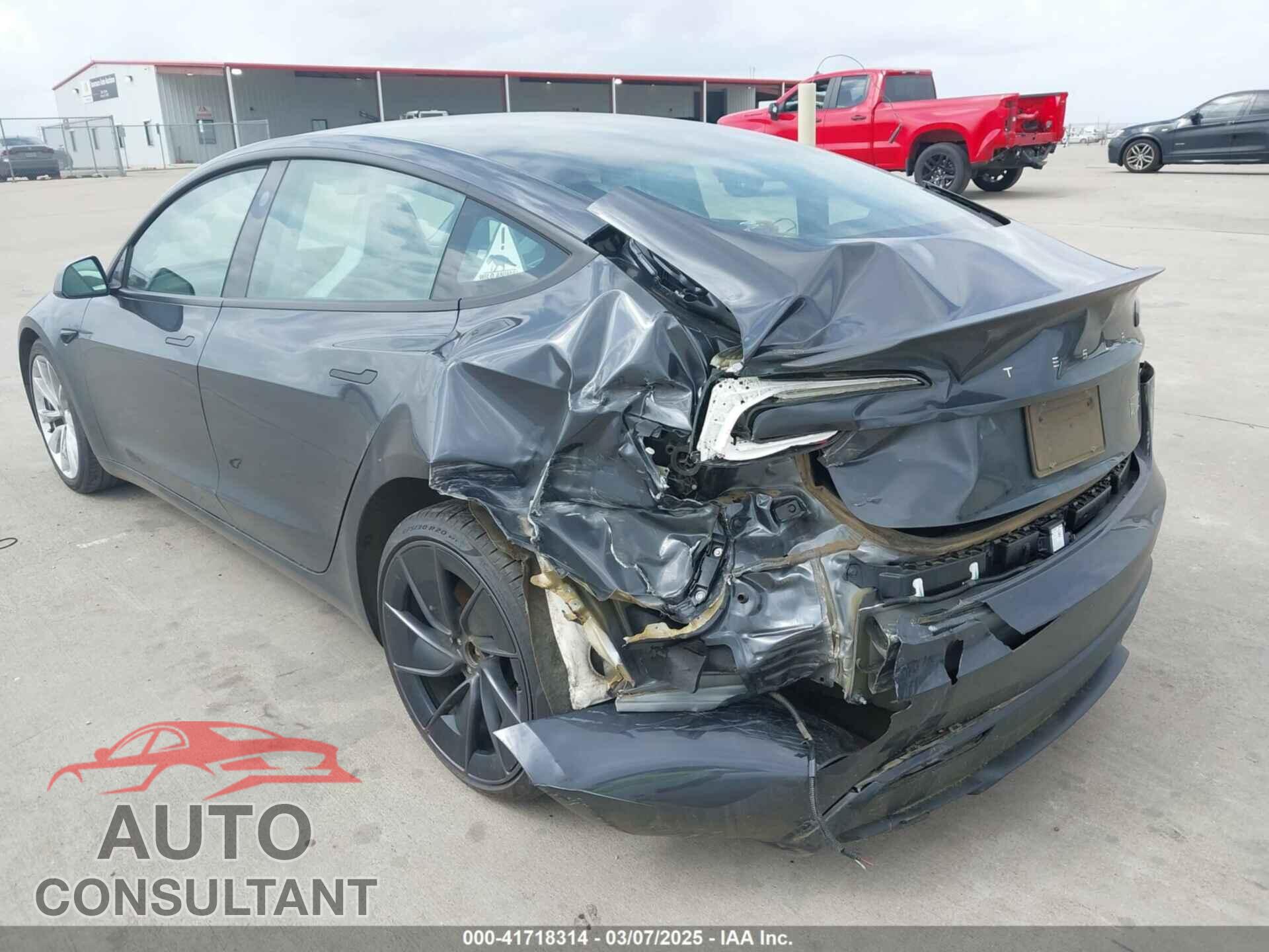 TESLA MODEL 3 2024 - 5YJ3E1ET0RF842987
