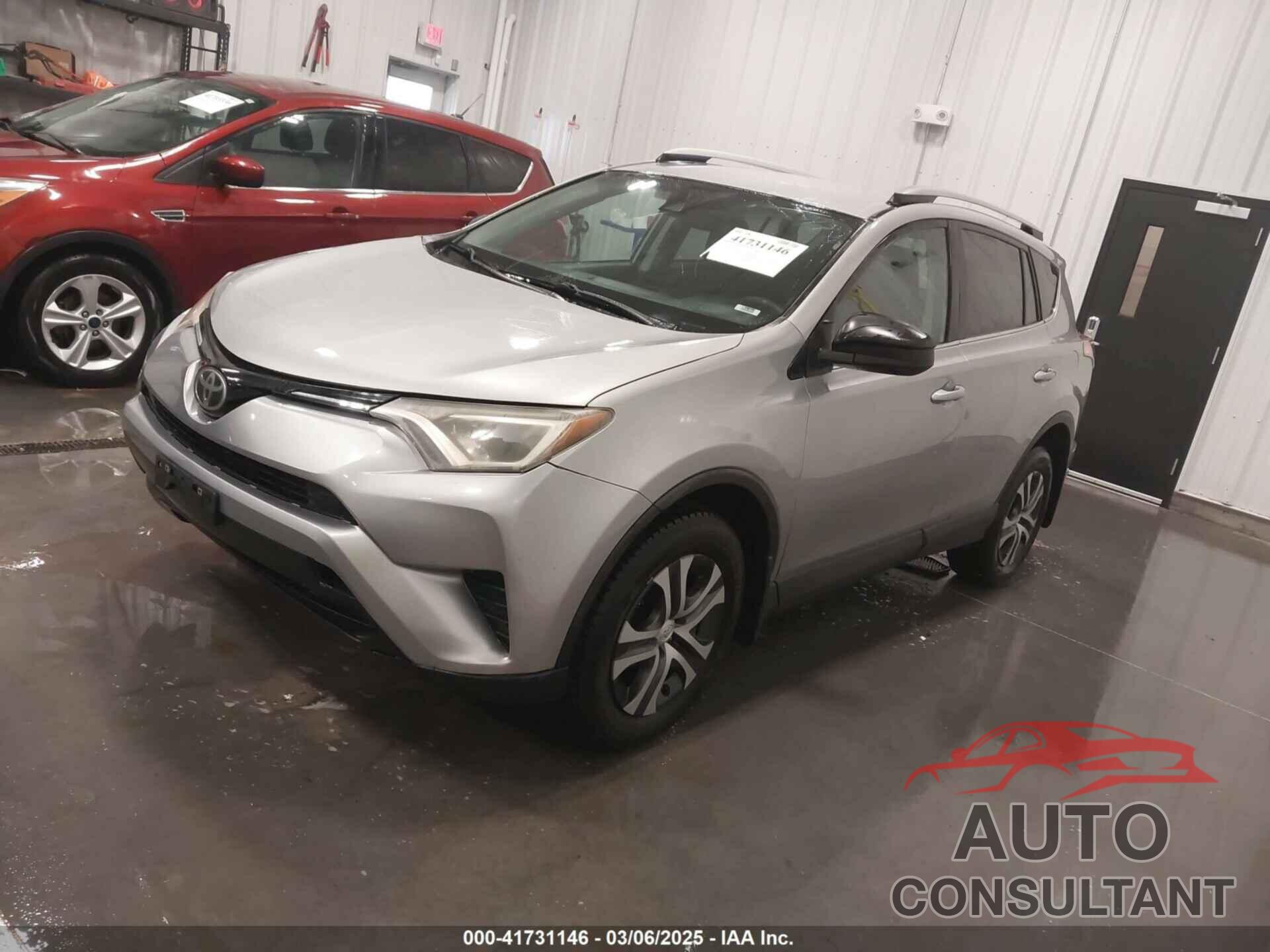 TOYOTA RAV4 2017 - 2T3BFREV8HW646796