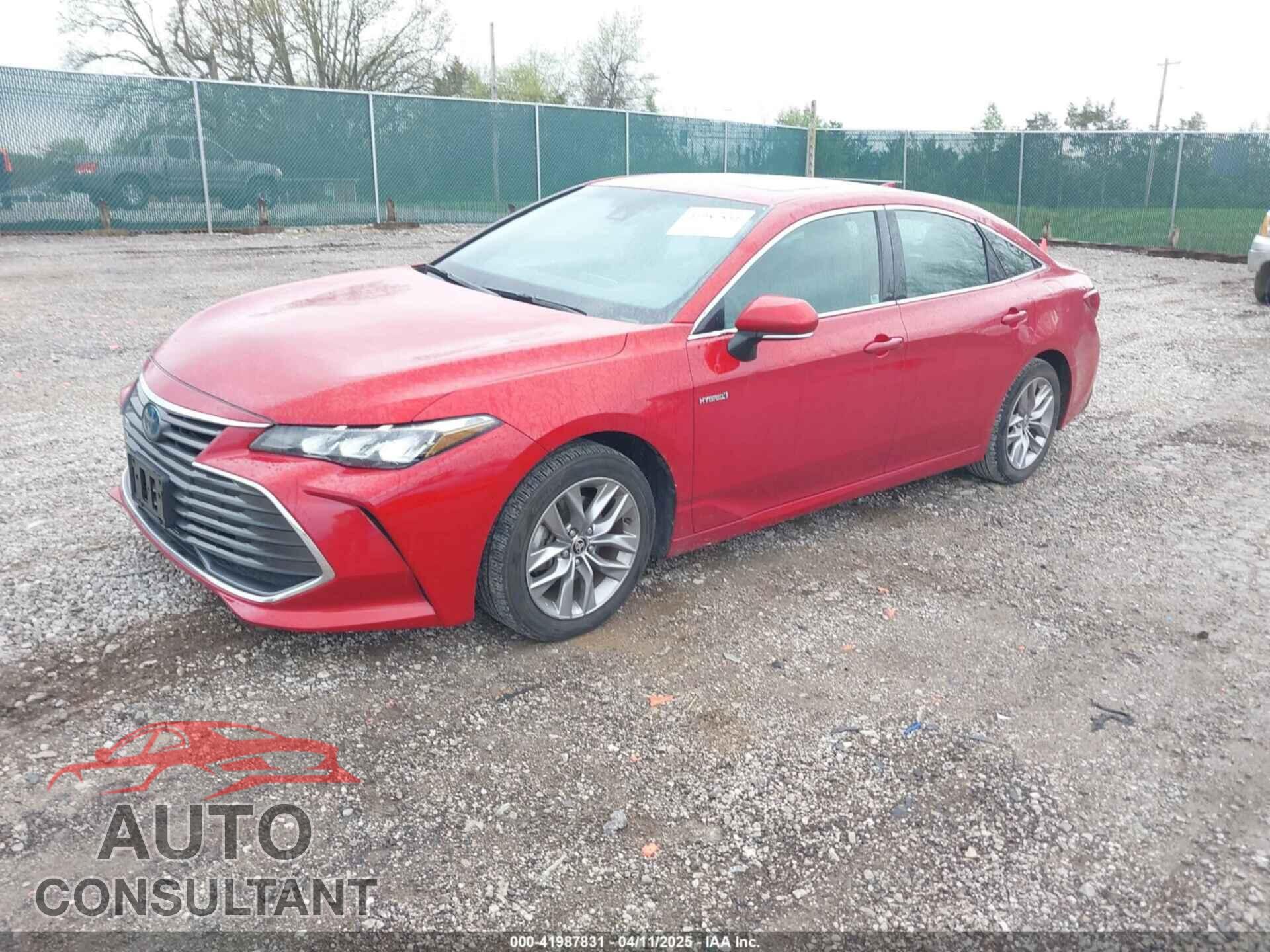 TOYOTA AVALON 2021 - 4T1AA1AB5MU010640