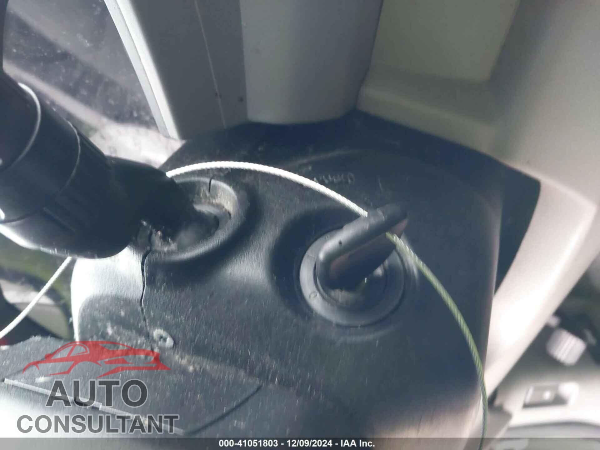 HONDA PILOT 2013 - 5FNYF4H28DB060887