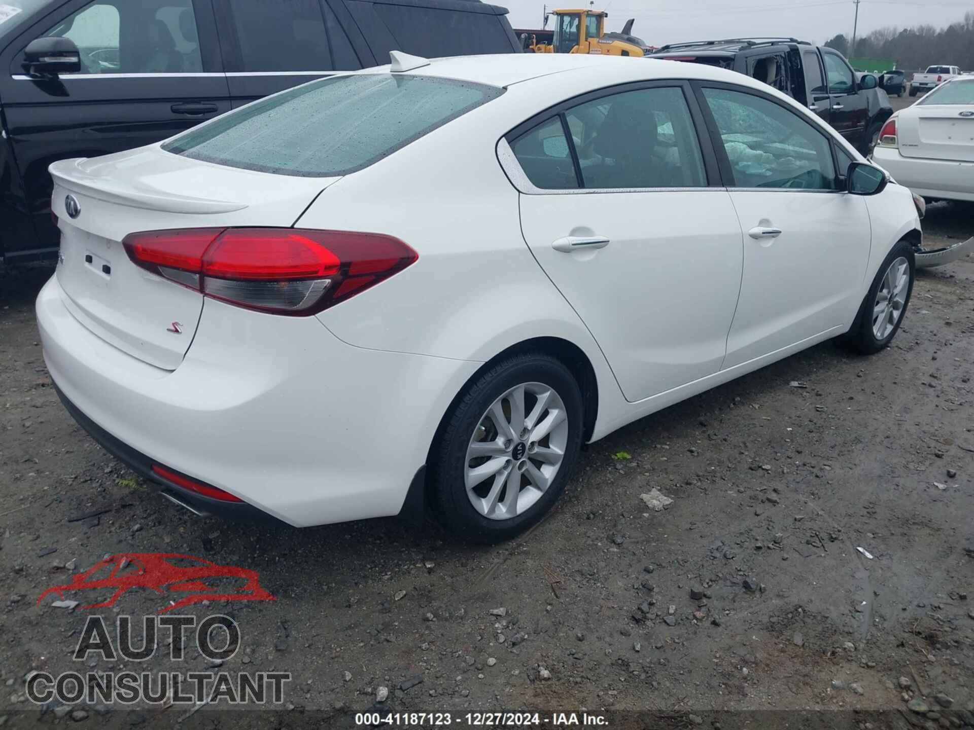 KIA FORTE 2017 - 3KPFL4A75HE044230