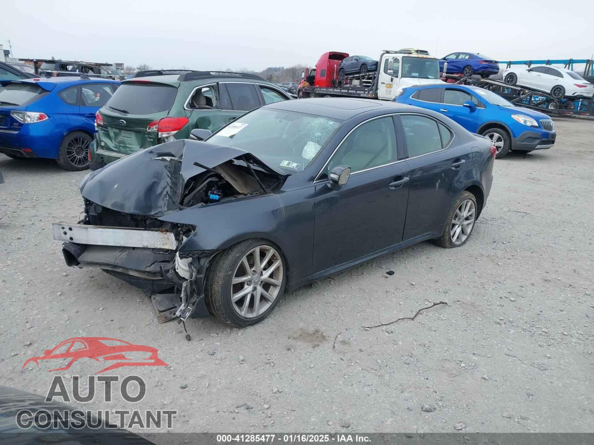 LEXUS IS 250 2011 - JTHCF5C28B2035445