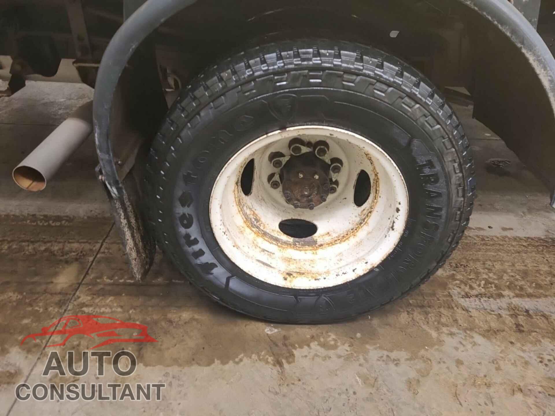 FORD ECONOLINE 2018 - 1FDXE4FS4JDC24961