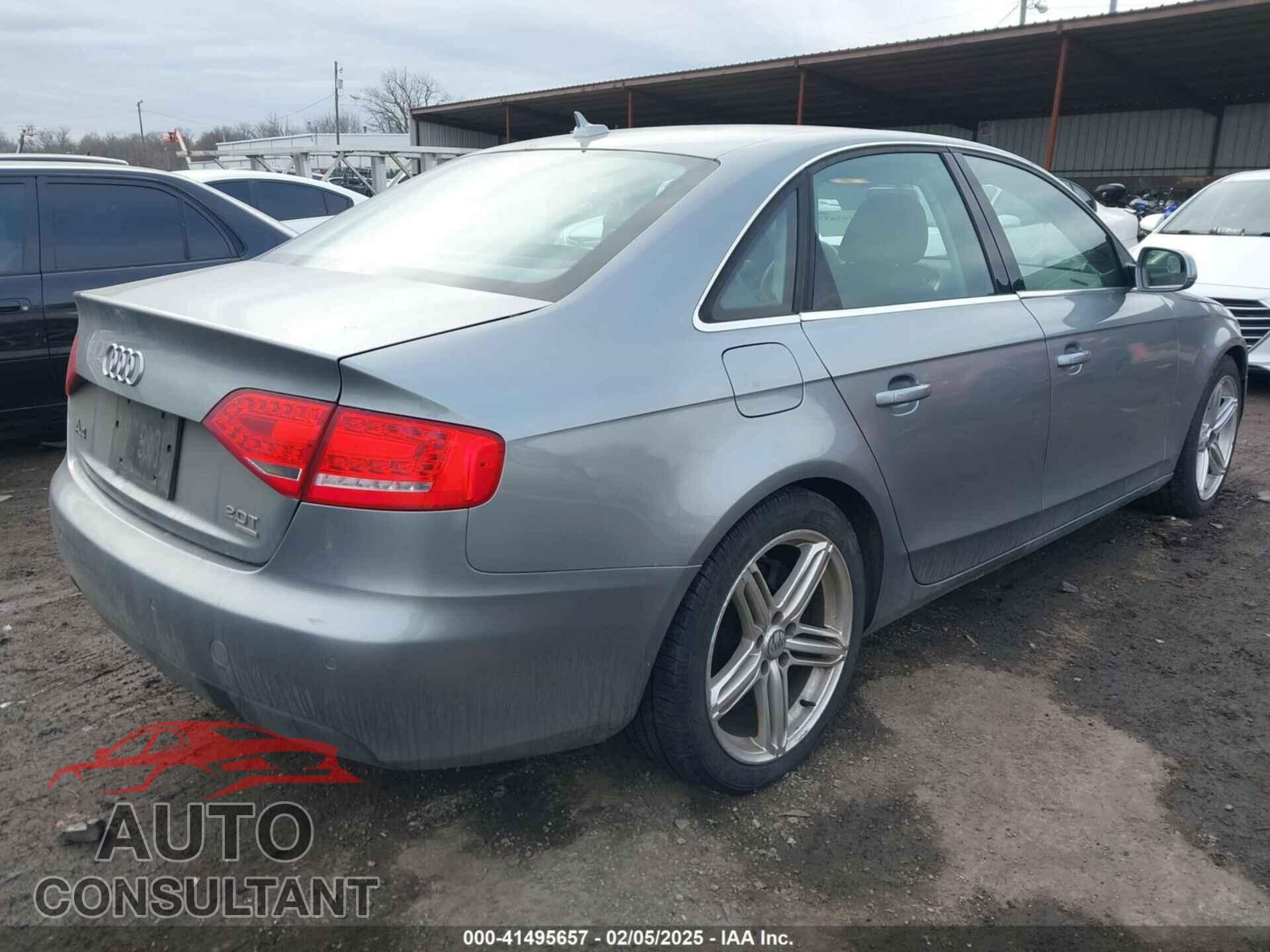 AUDI A4 2010 - WAUFFAFLXAN070543
