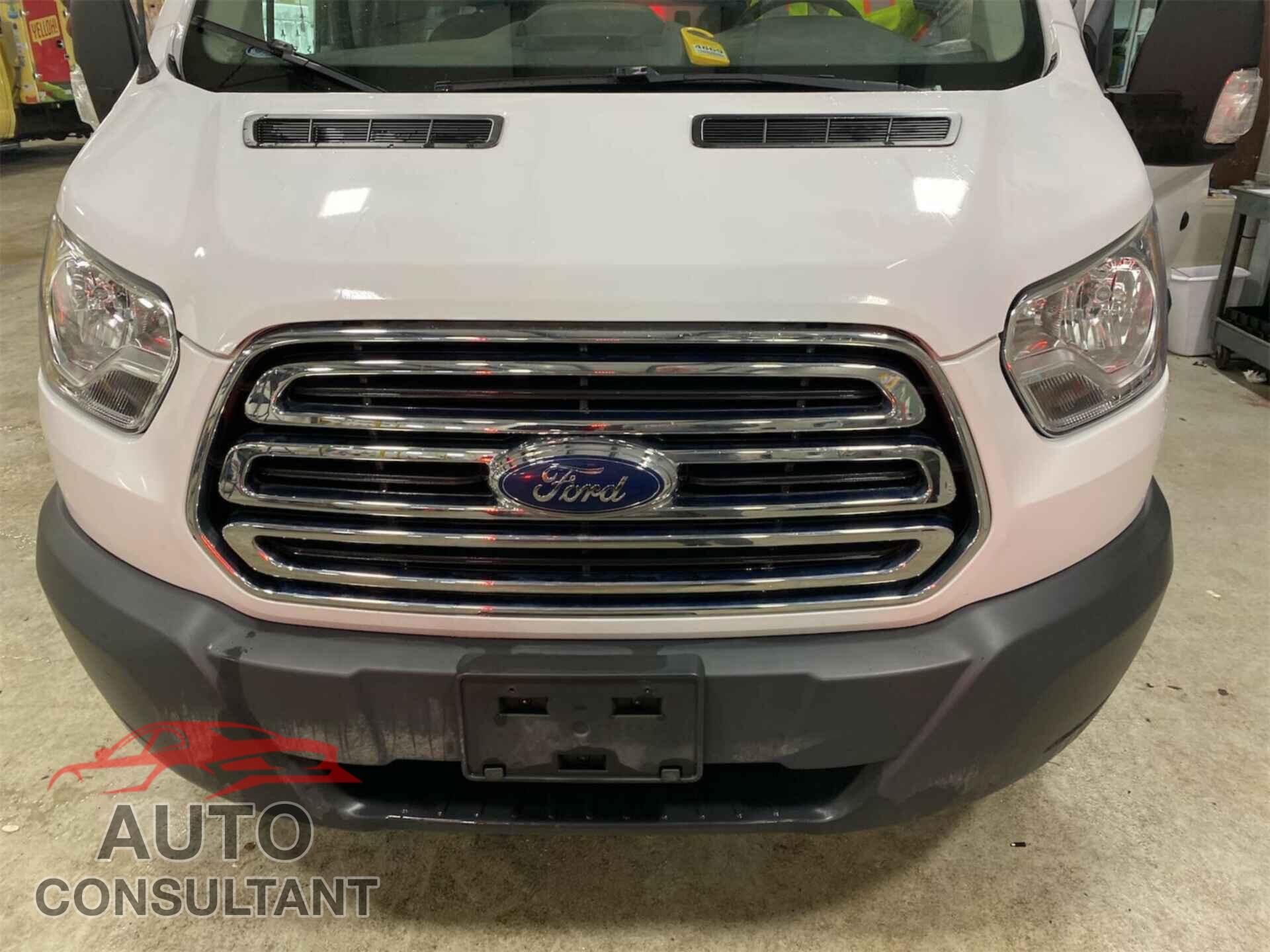 FORD TRANSIT 2018 - 1FTYE1YM7JKB22815