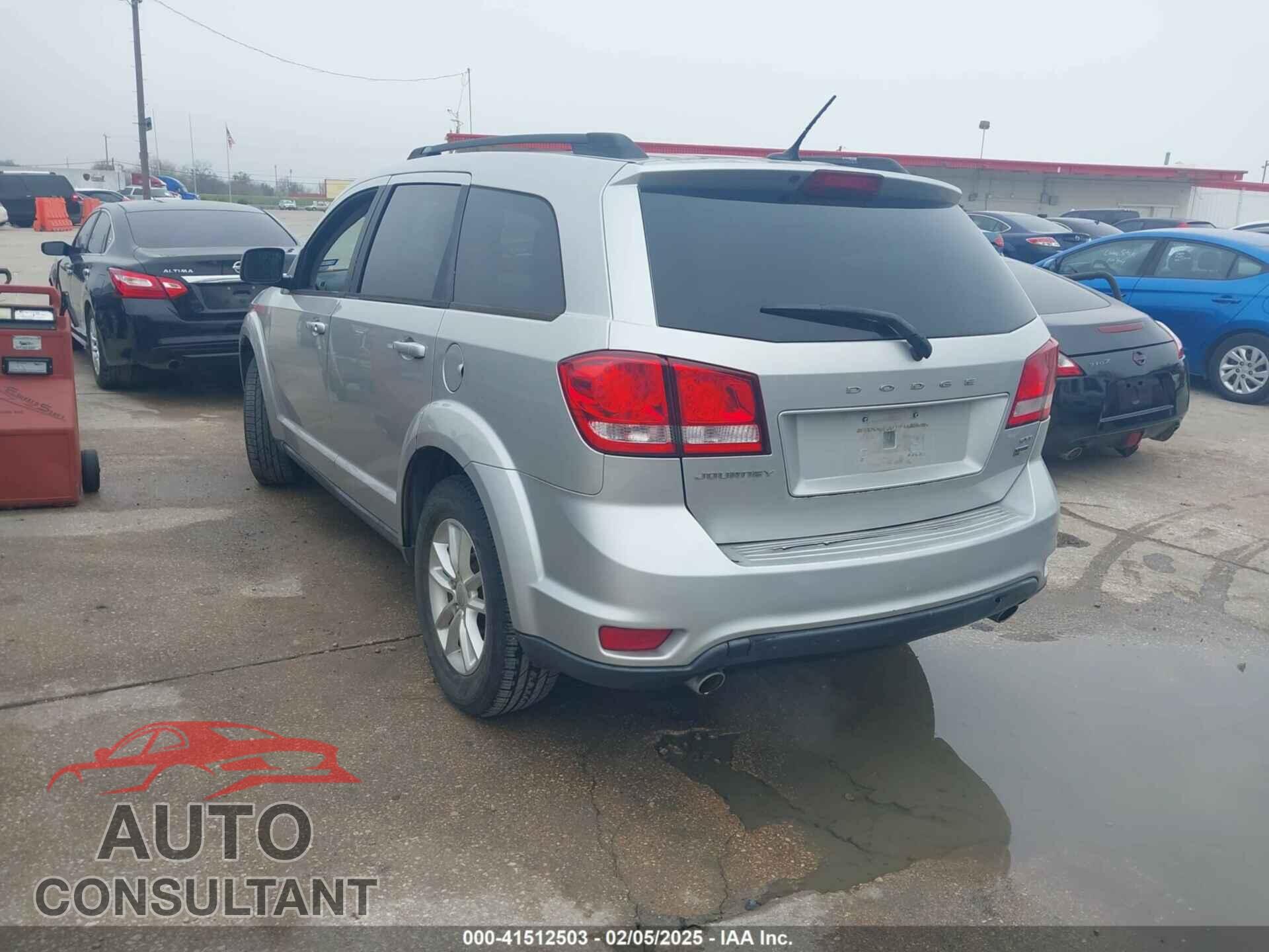 DODGE JOURNEY 2013 - 3C4PDCBG2DT674819