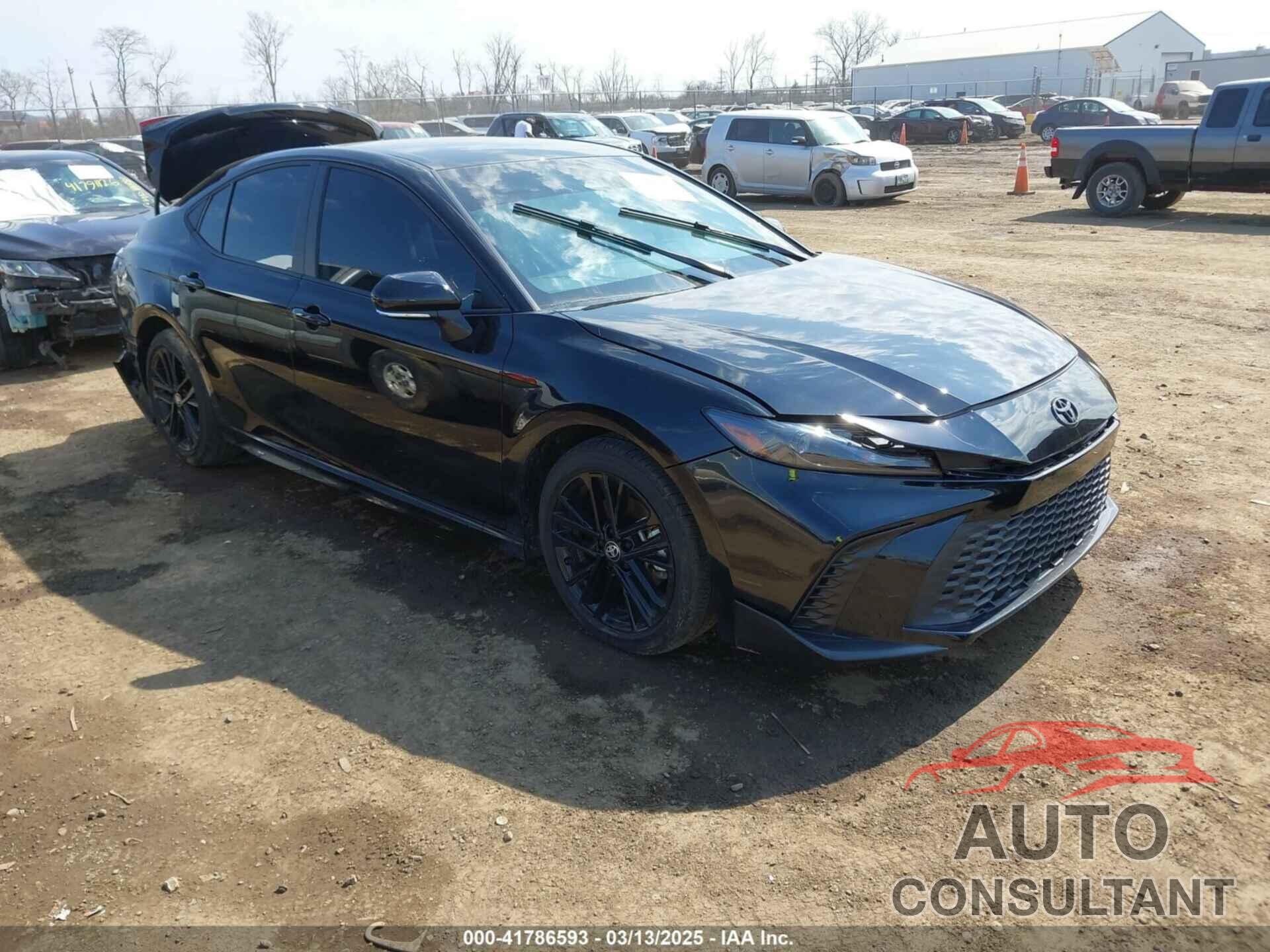 TOYOTA CAMRY 2025 - 4T1DAACK8SU087087