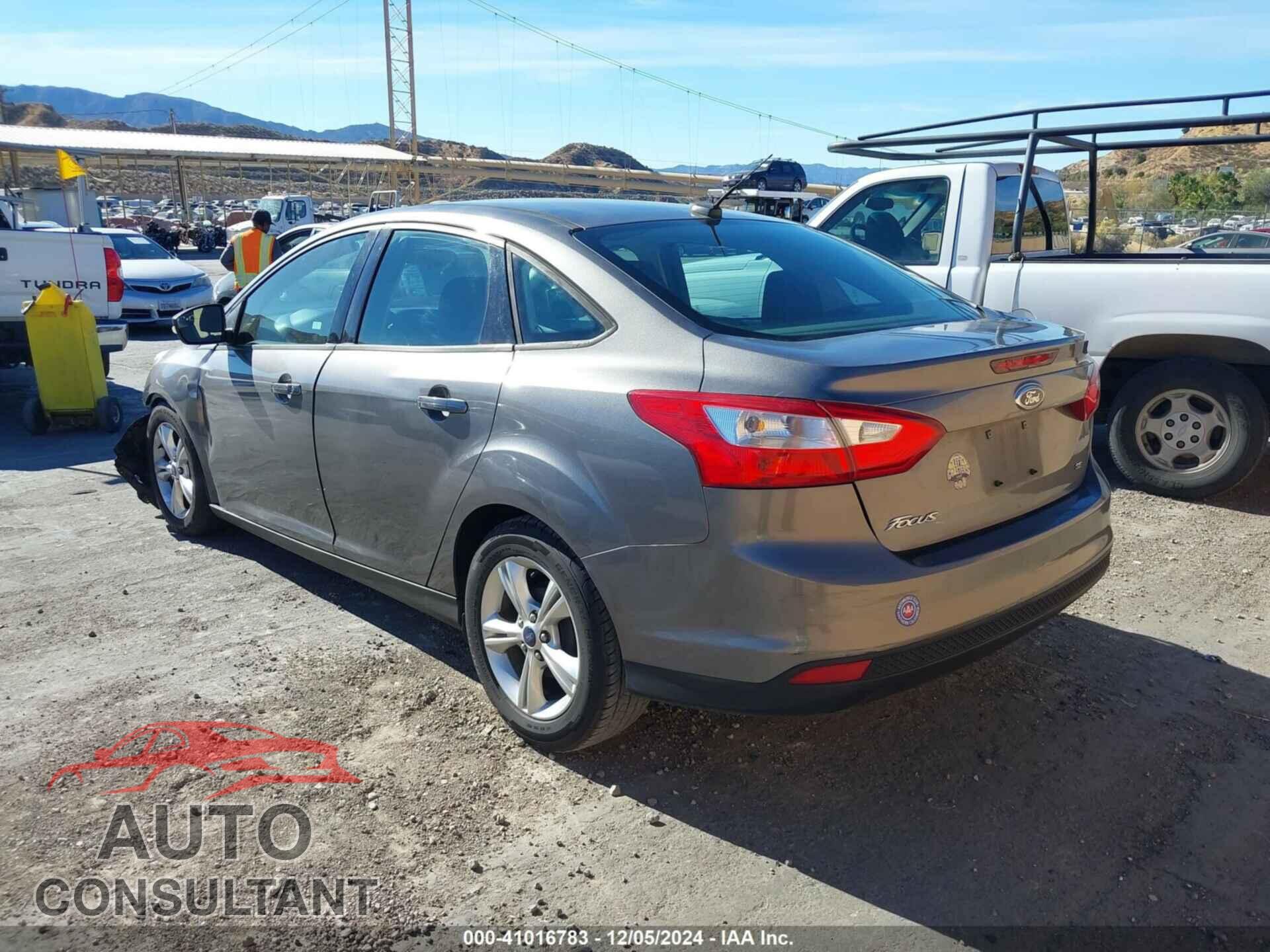 FORD FOCUS 2014 - 1FADP3F28EL230114