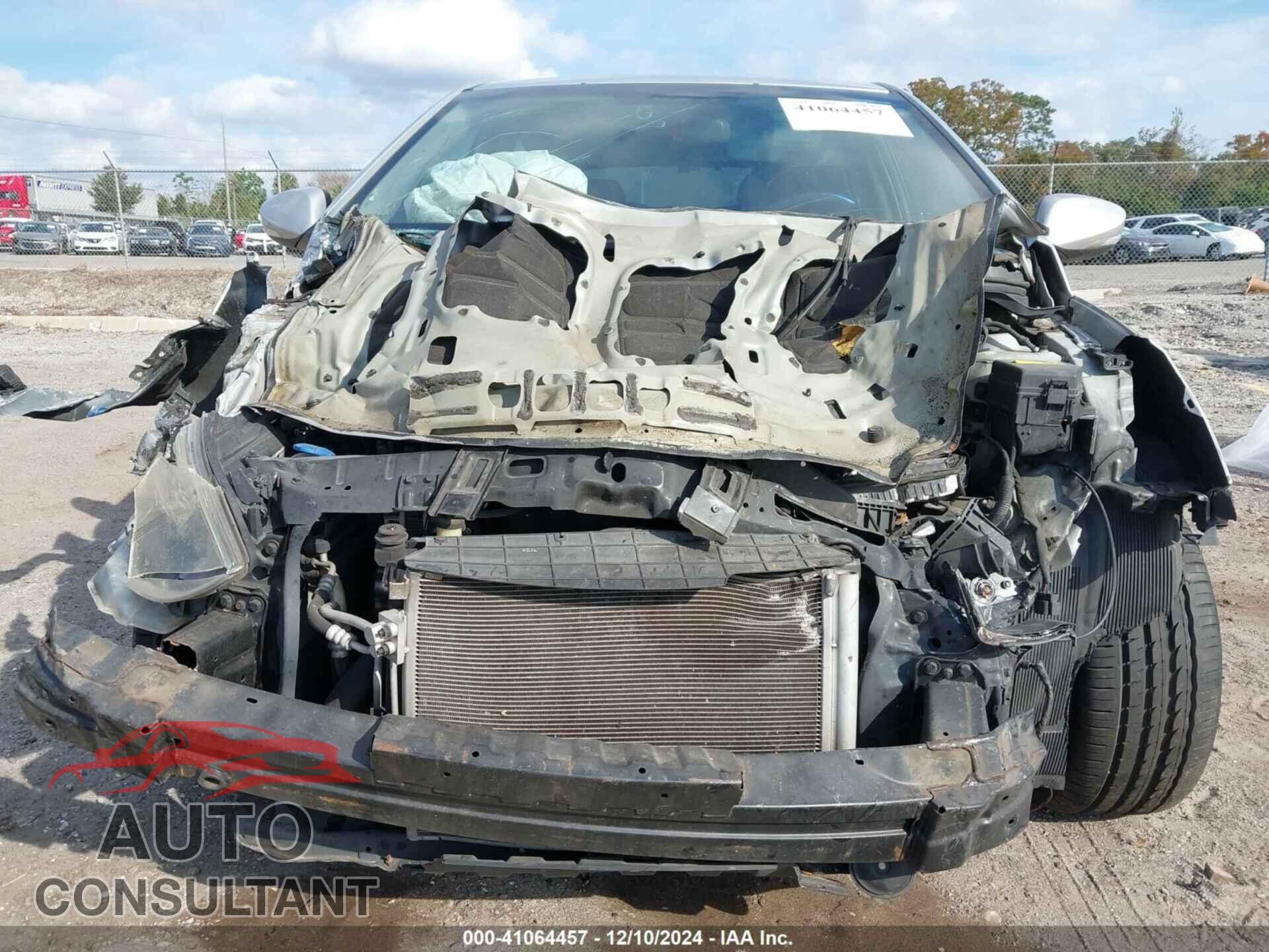 HYUNDAI ACCENT 2013 - KMHCU5AE4DU109242