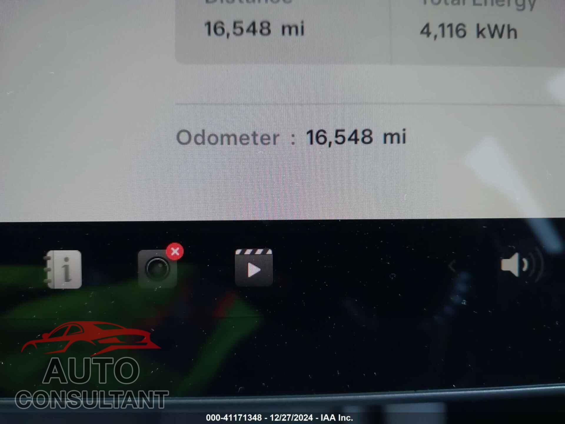 TESLA MODEL 3 2023 - 5YJ3E1EA5PF451779