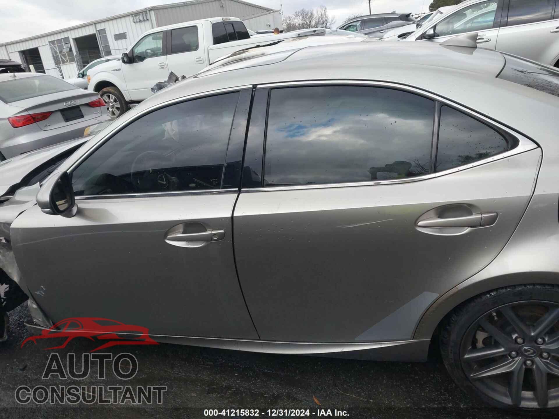 LEXUS IS 2016 - JTHBE1D22G5025926