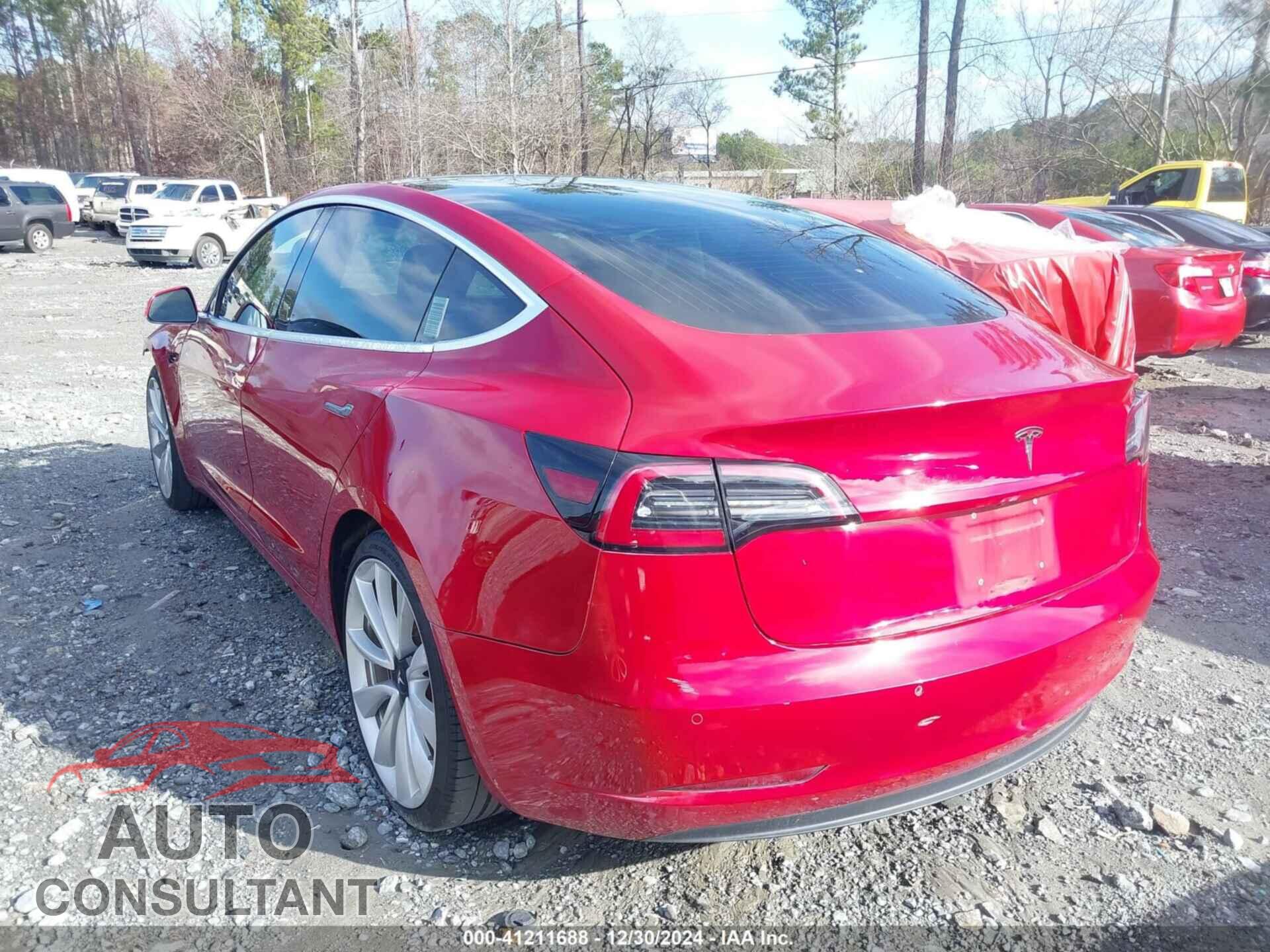 TESLA MODEL 3 2018 - 5YJ3E1EBXJF063141