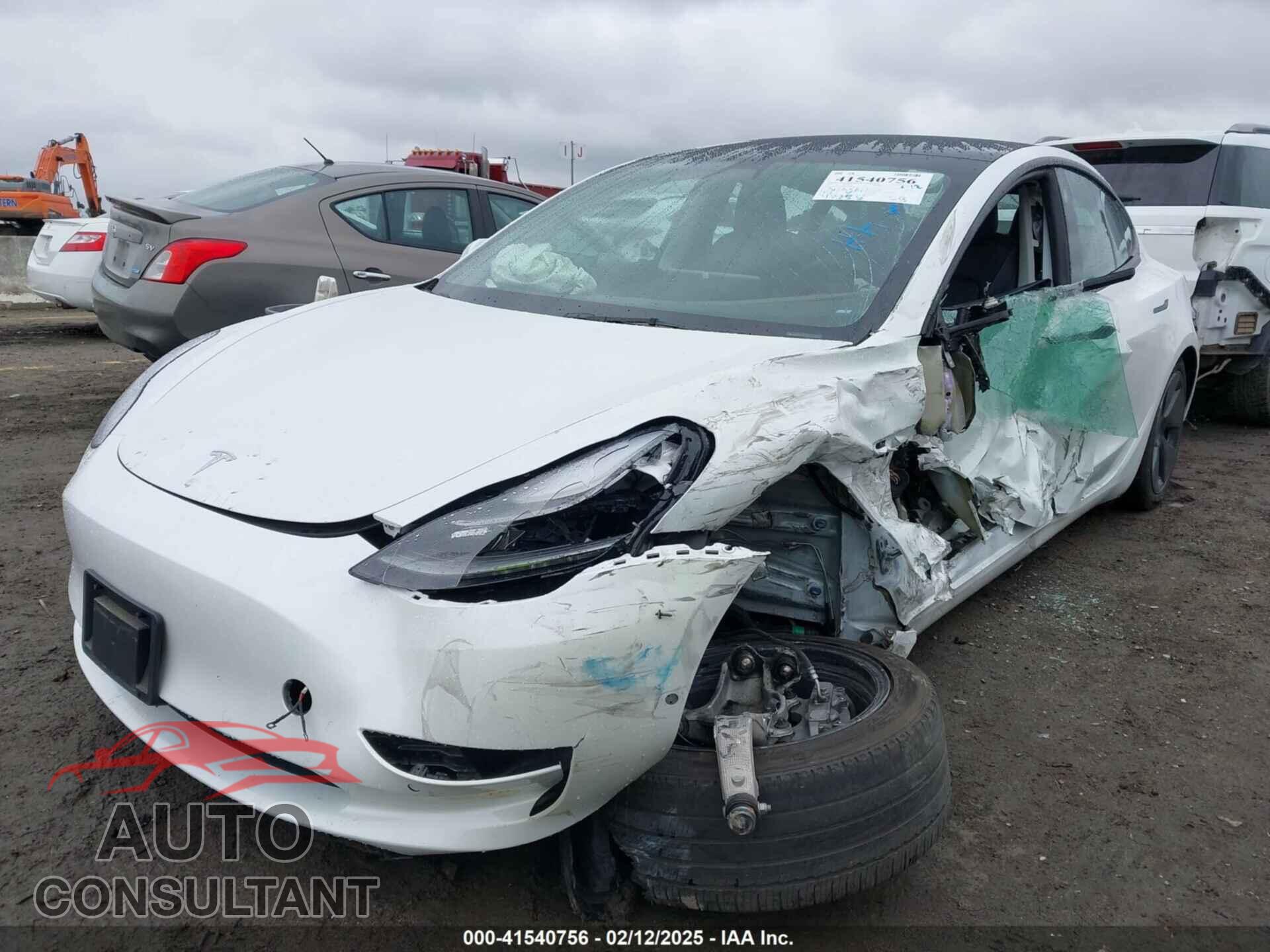 TESLA MODEL 3 2021 - 5YJ3E1EA9MF095719