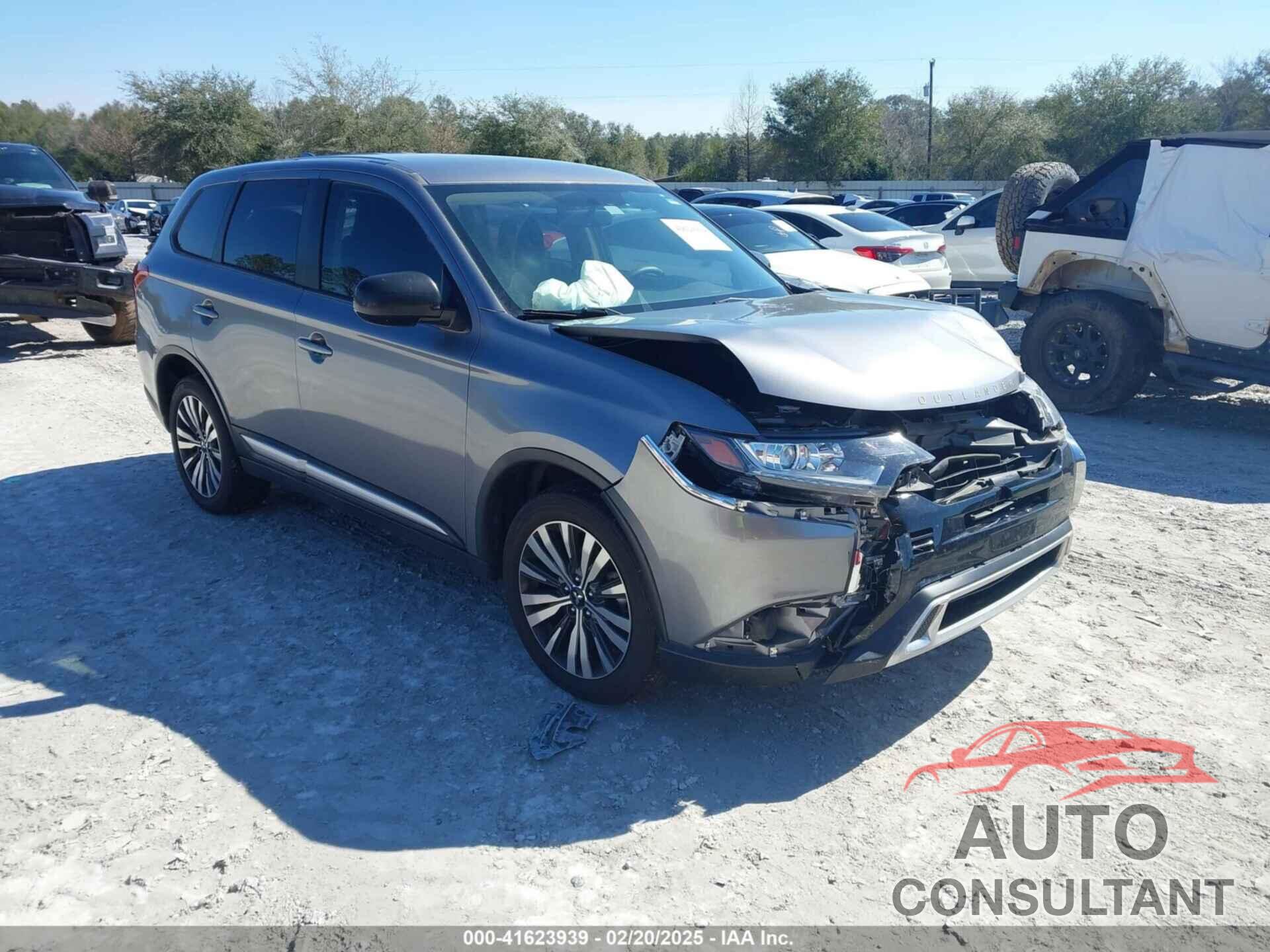 MITSUBISHI OUTLANDER 2020 - JA4AD2A37LJ001216