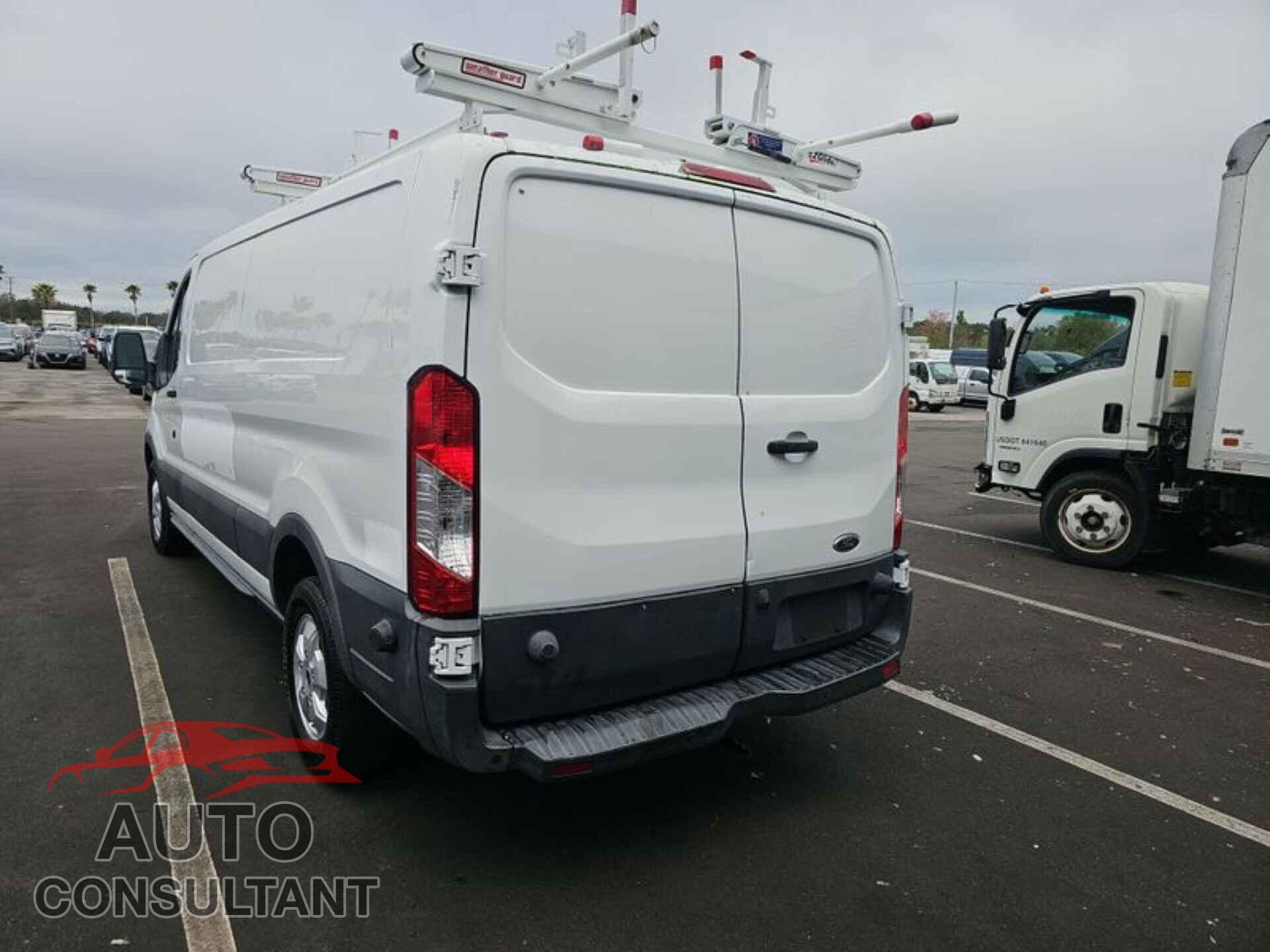 FORD TRANSIT 2017 - 1FTYR2ZM3HKA61370