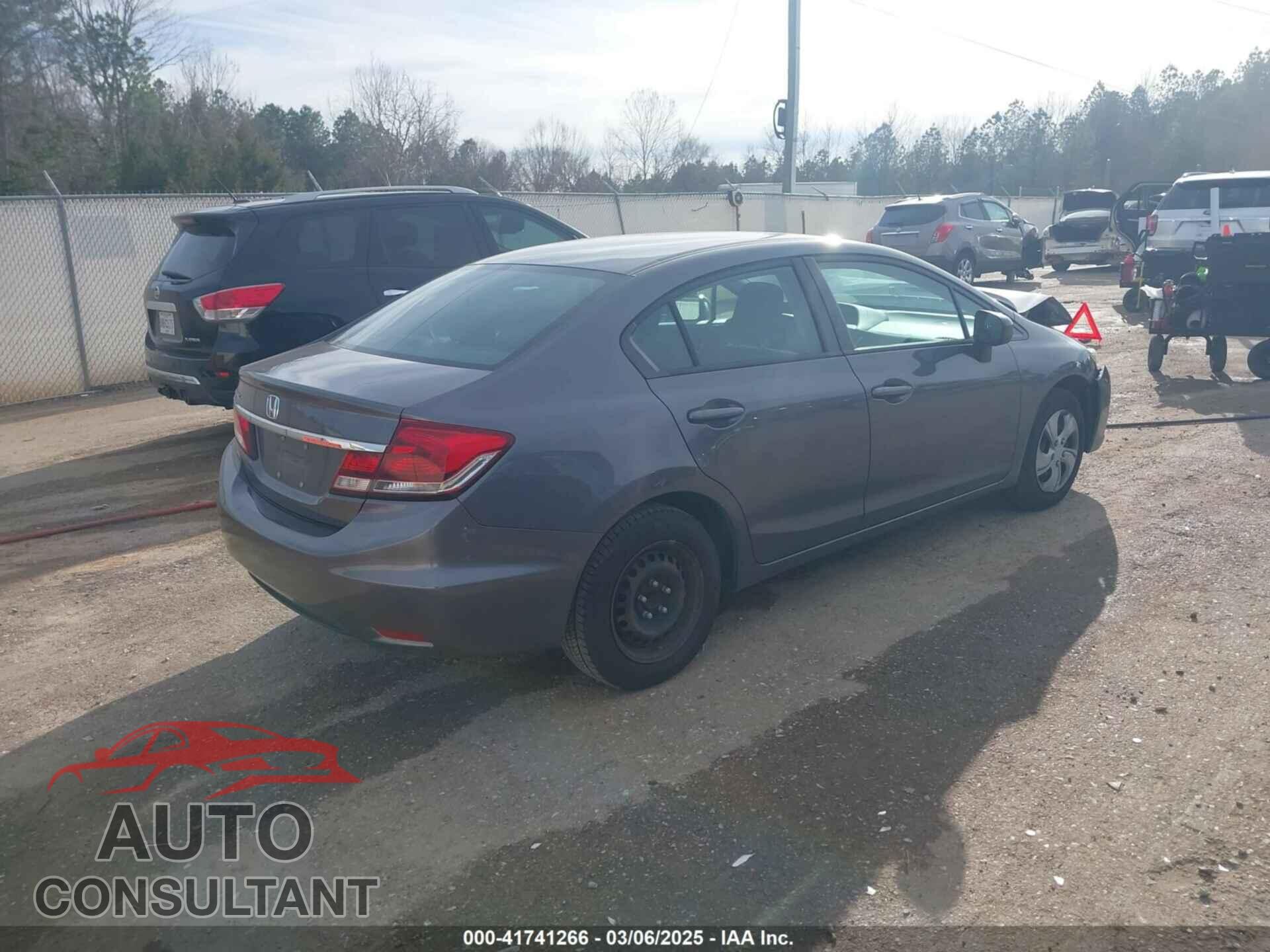 HONDA CIVIC 2015 - 19XFB2F5XFE087411