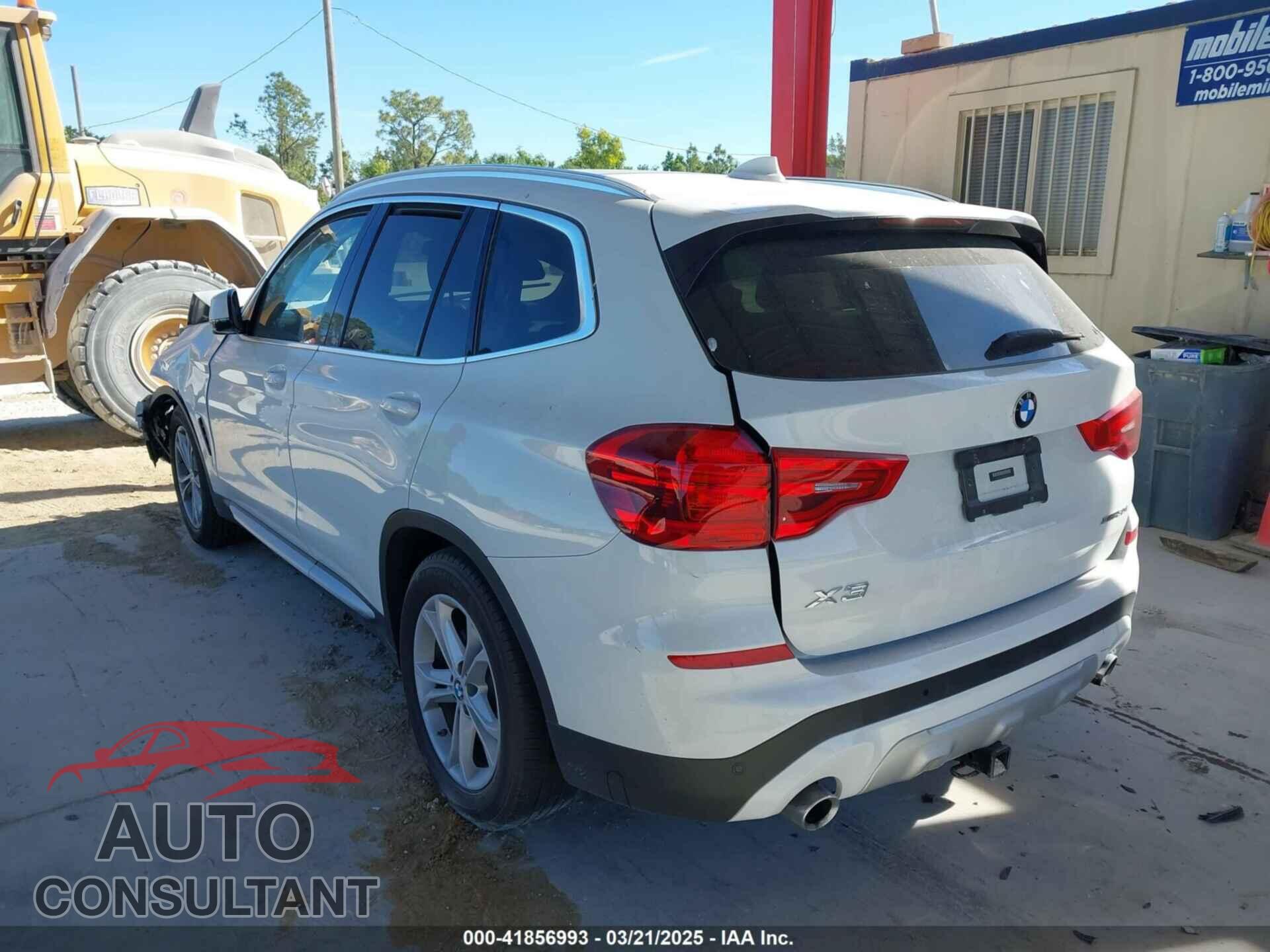 BMW X3 2019 - 5UXTR9C54KLE18885