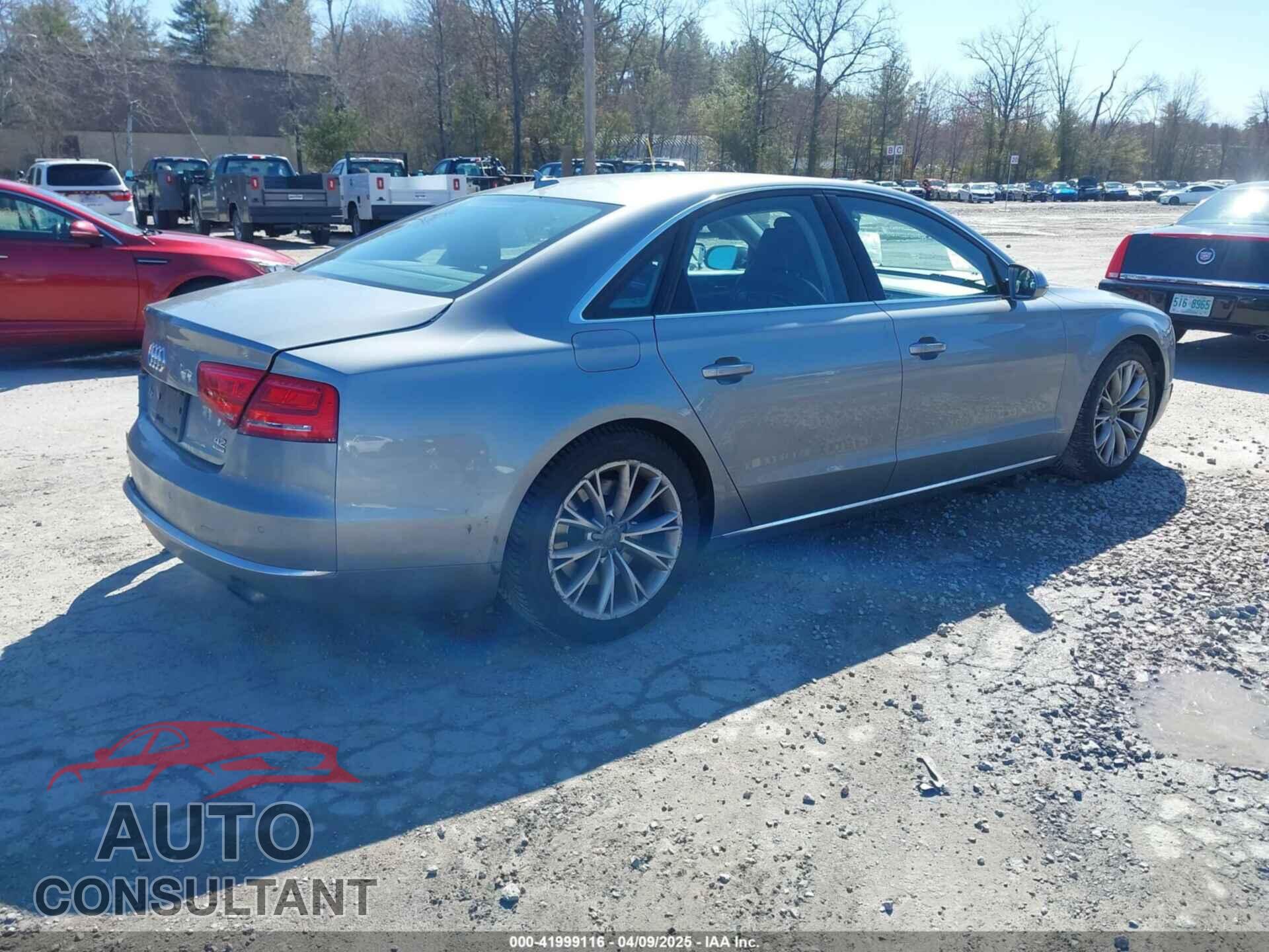 AUDI A8 2012 - WAUAVAFDXCN021335
