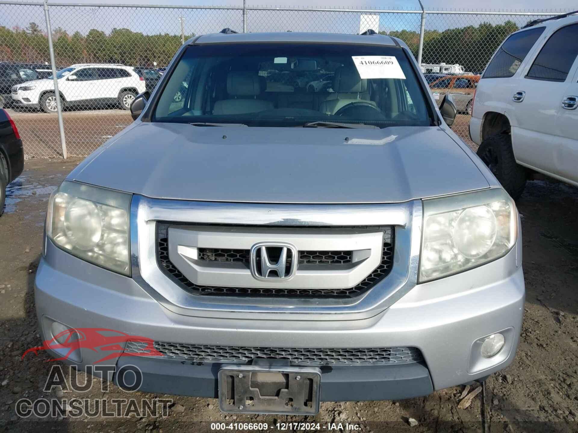 HONDA PILOT 2011 - 5FNYF4H5XBB046481