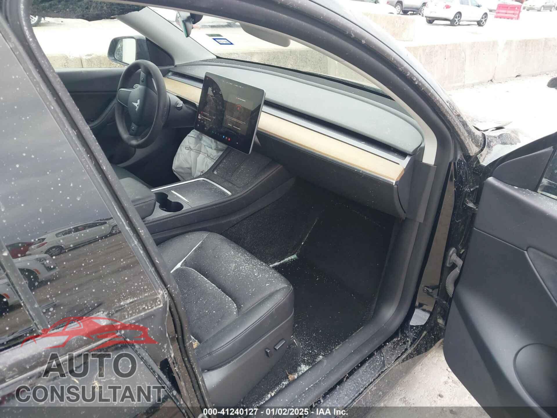 TESLA MODEL Y 2022 - 7SAYGDEE6NA004556