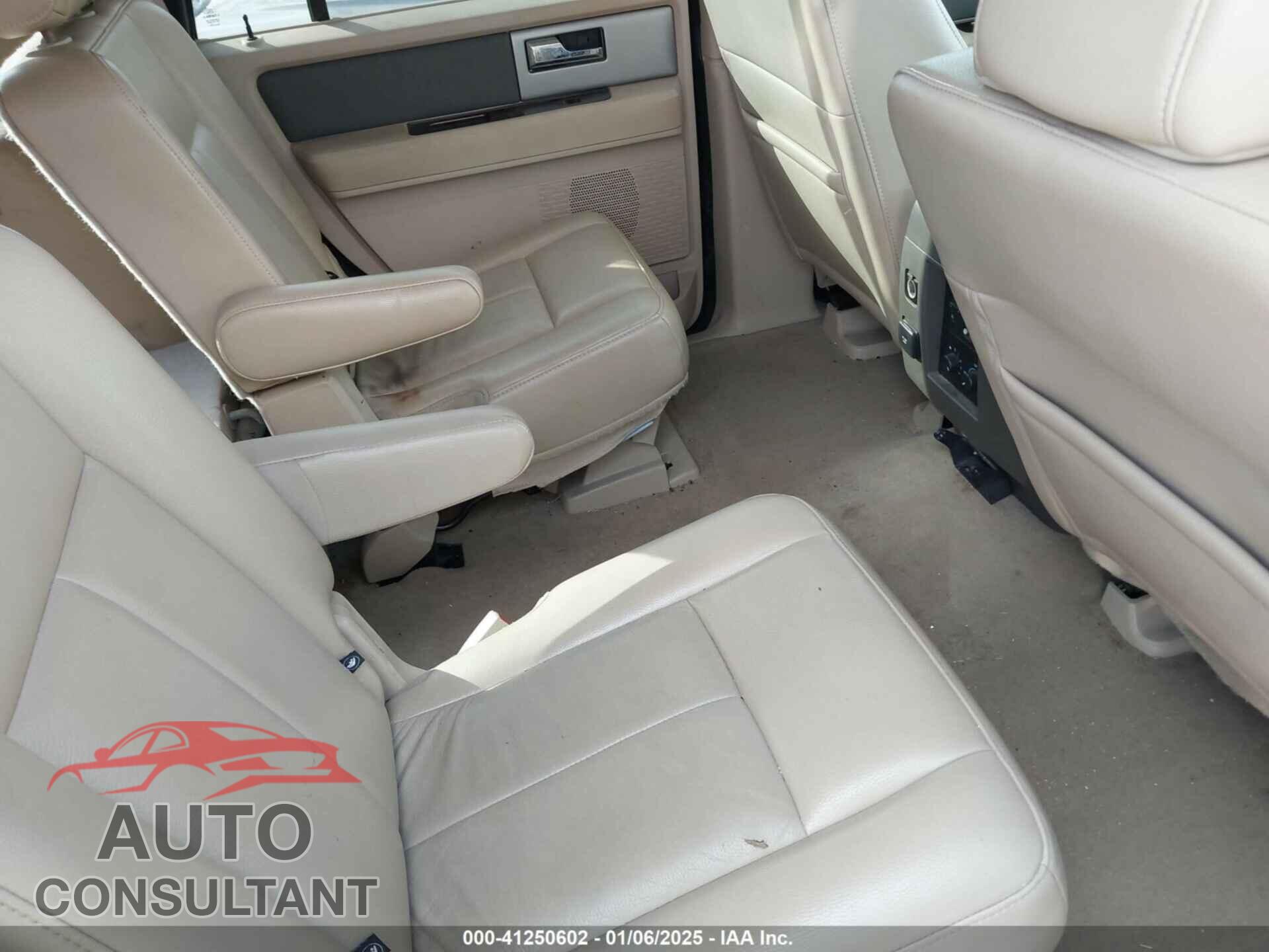FORD EXPEDITION 2011 - 1FMJU1J55BEF46240