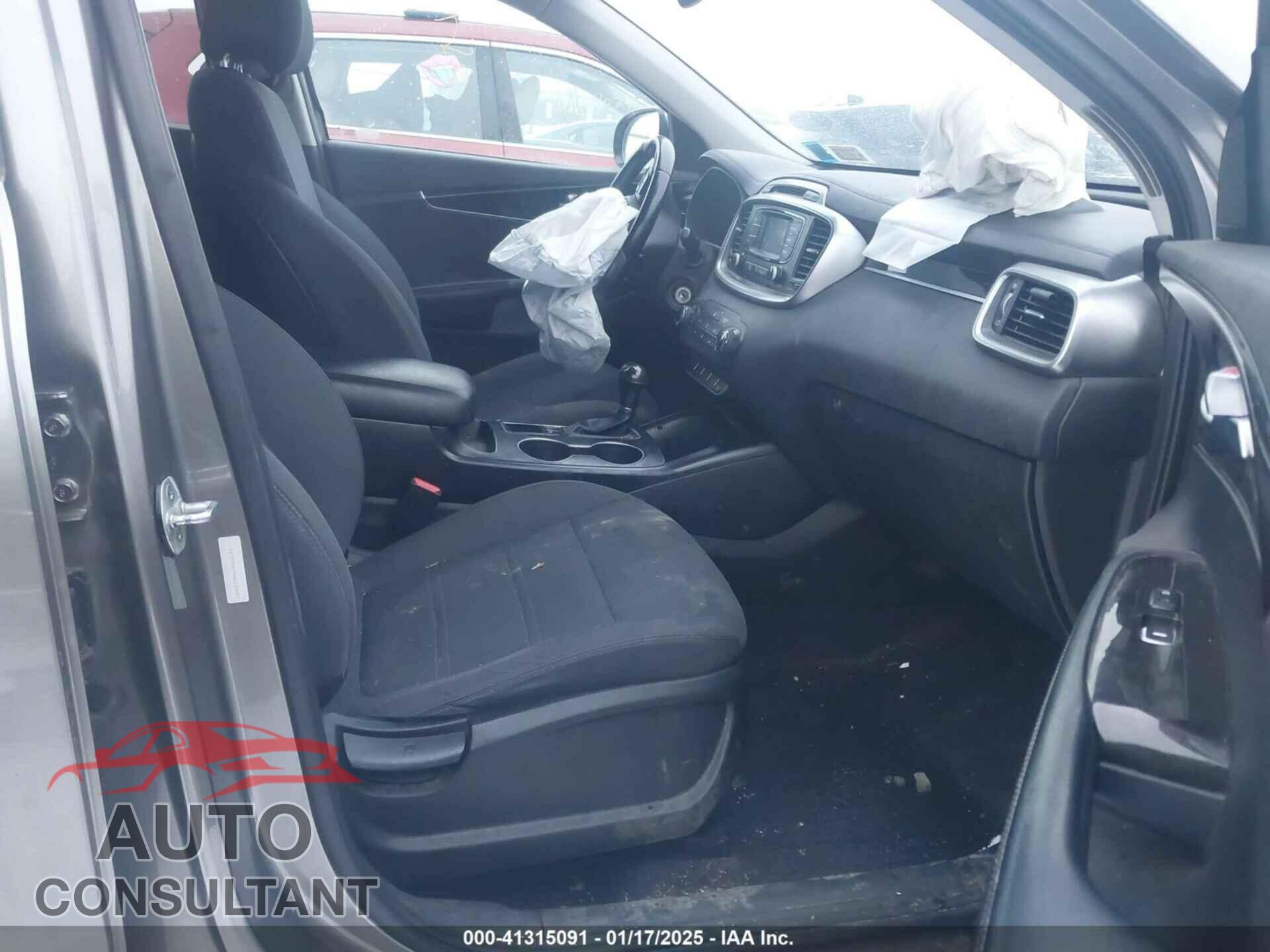 KIA SORENTO 2016 - 5XYPGDA34GG135643