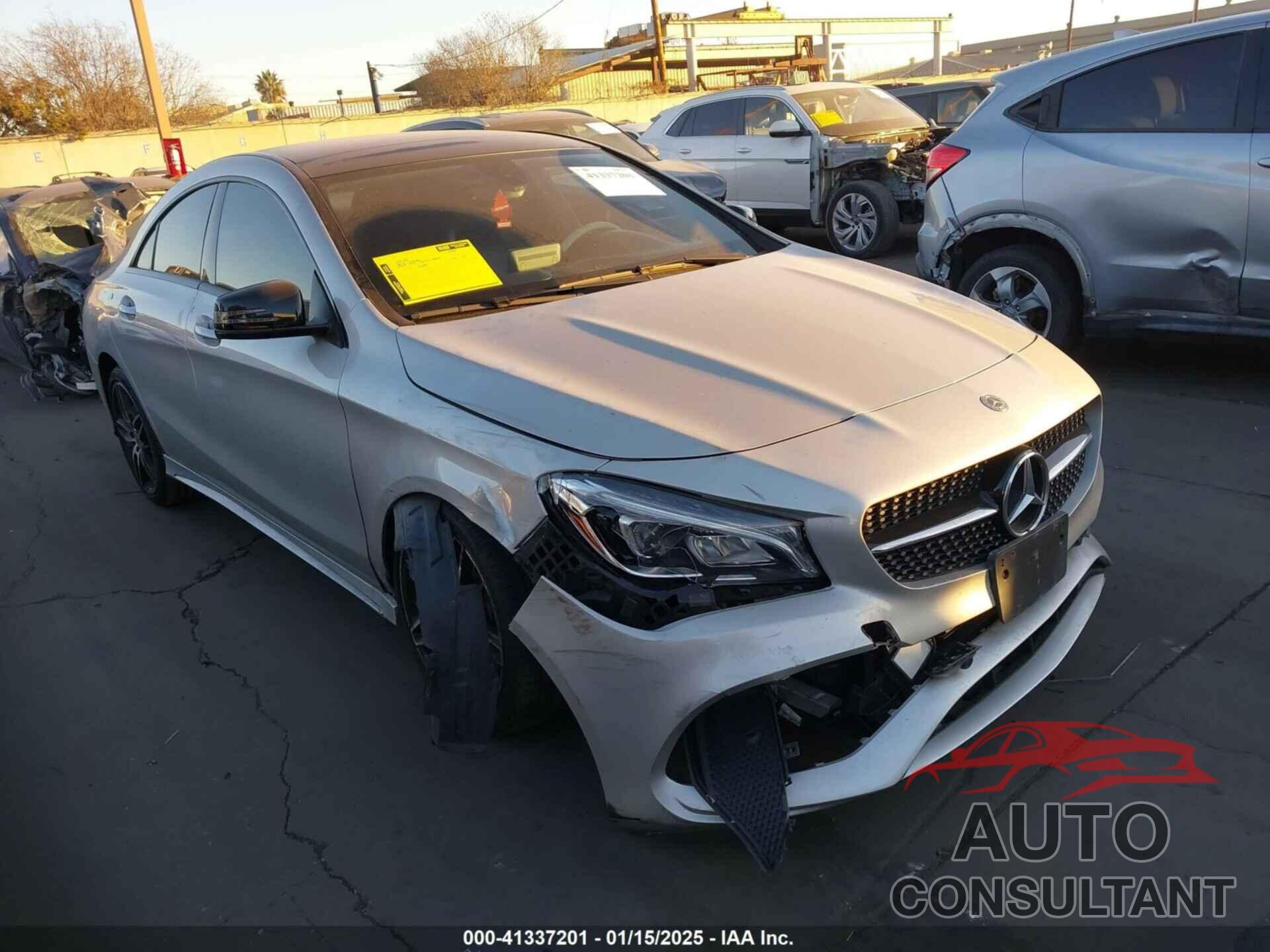 MERCEDES-BENZ CLA 250 2019 - WDDSJ4EB1KN740854