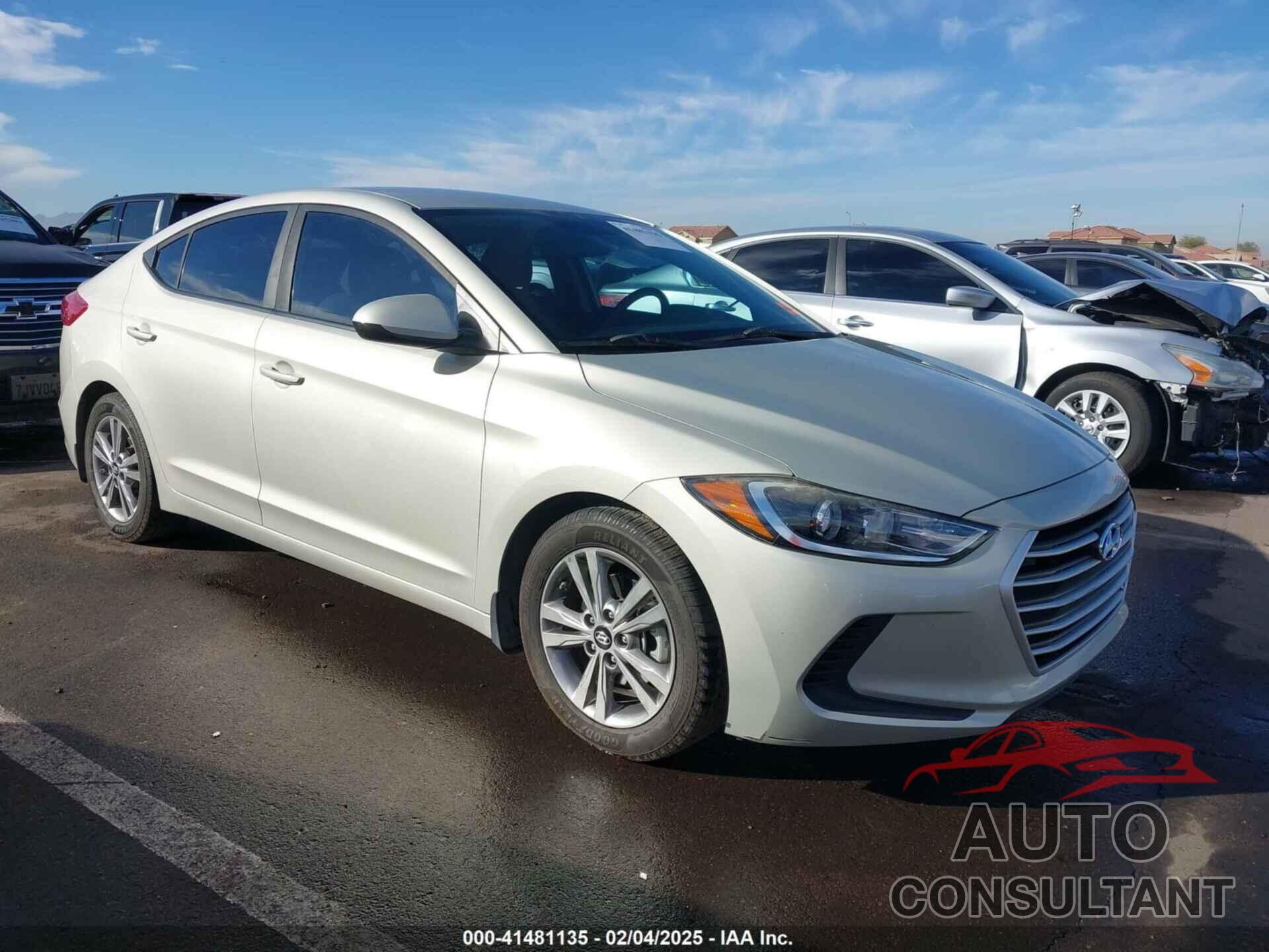 HYUNDAI ELANTRA 2018 - 5NPD84LF5JH374660