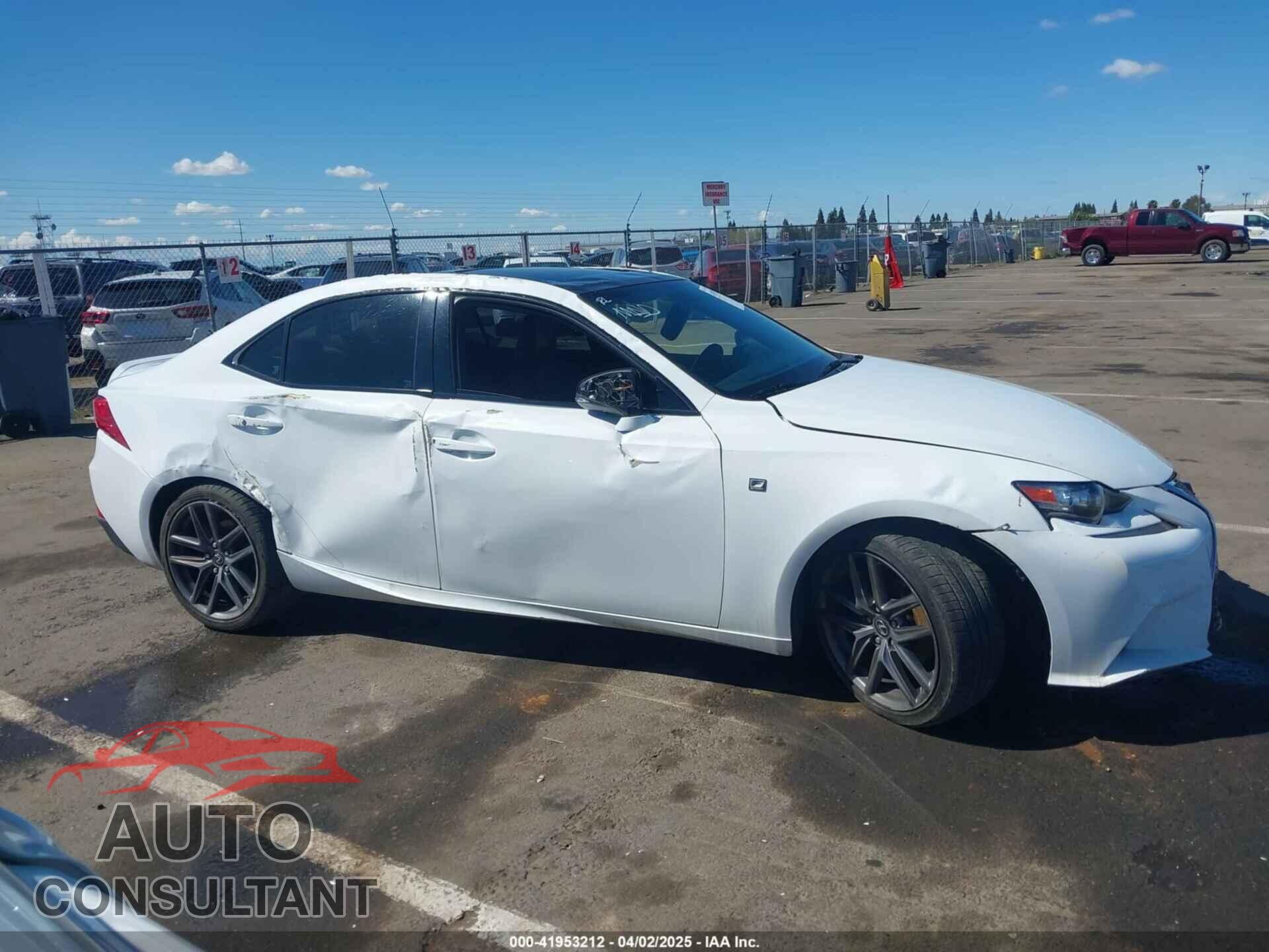 LEXUS IS 250 2015 - JTHBF1D28F5064418