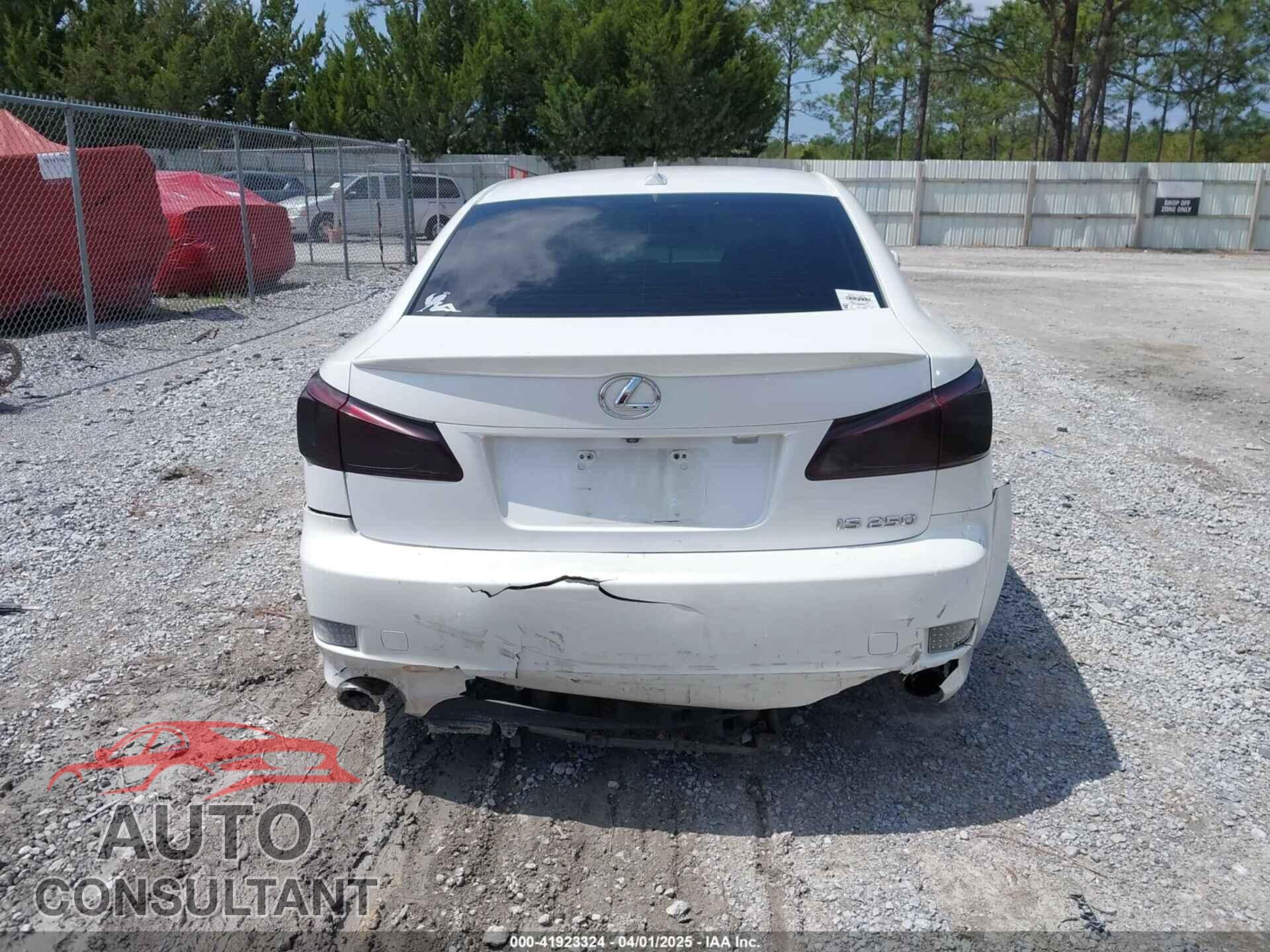 LEXUS IS 250 2011 - JTHBF5C24B5156340