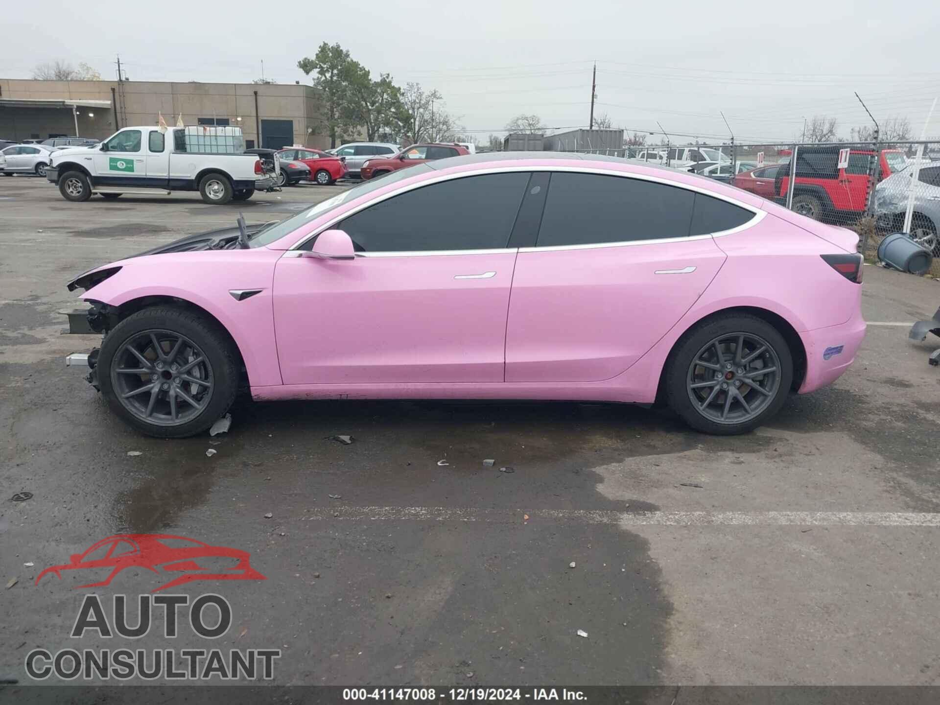 TESLA MODEL 3 2019 - 5YJ3E1EA7KF301729