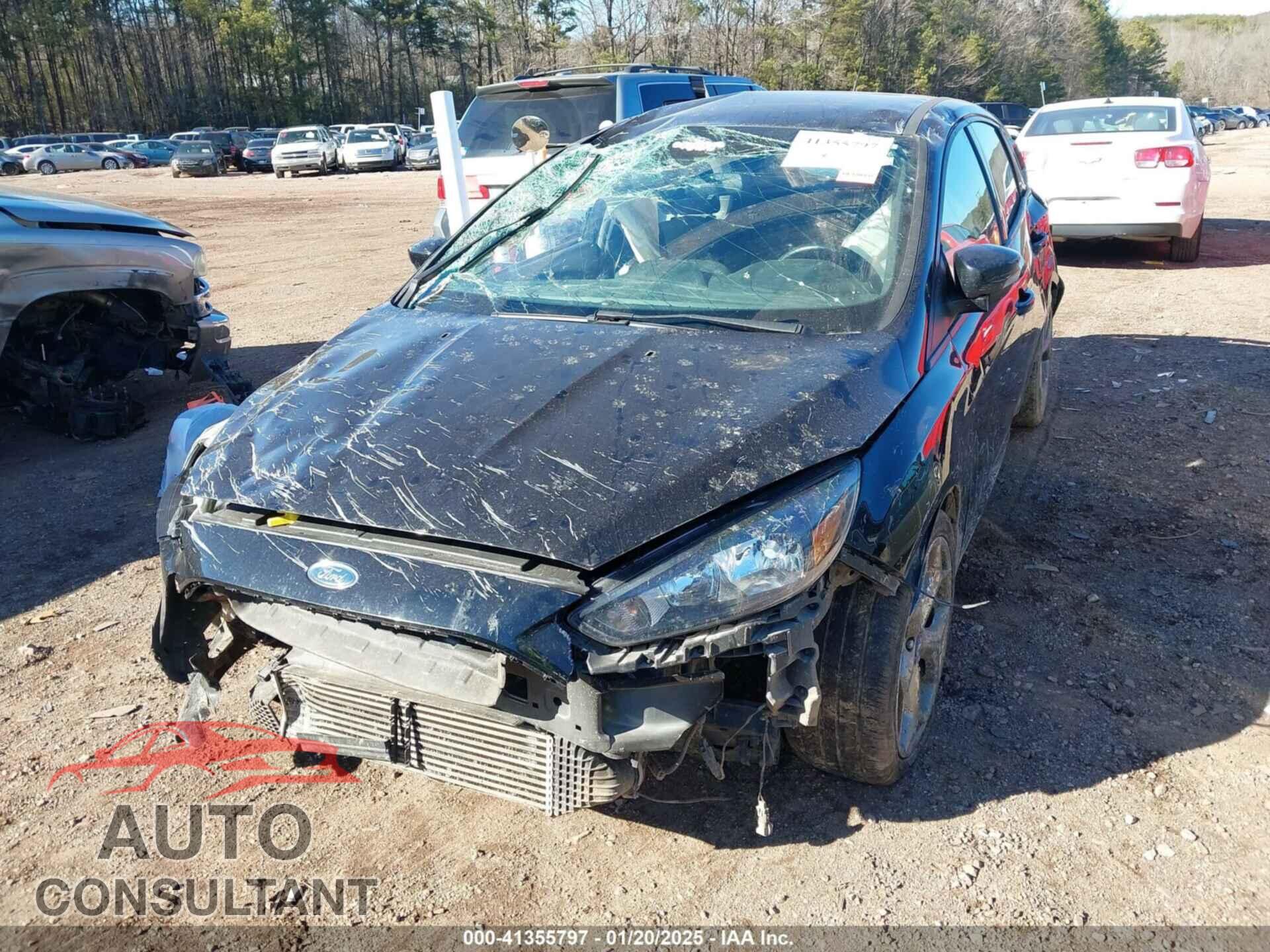 FORD FOCUS ST 2017 - 1FADP3L95HL311755
