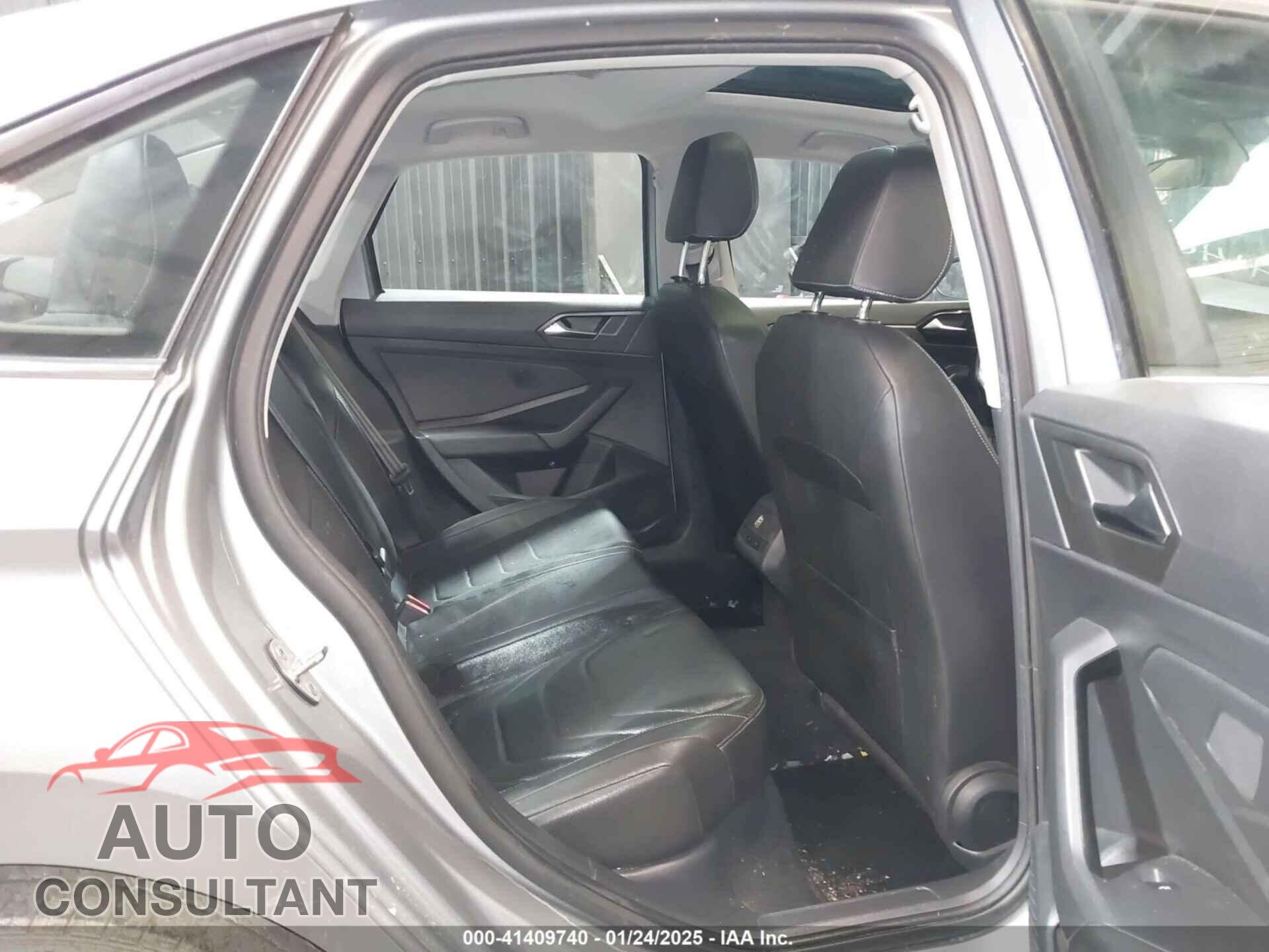 VOLKSWAGEN JETTA 2019 - 3VWG57BU4KM218920