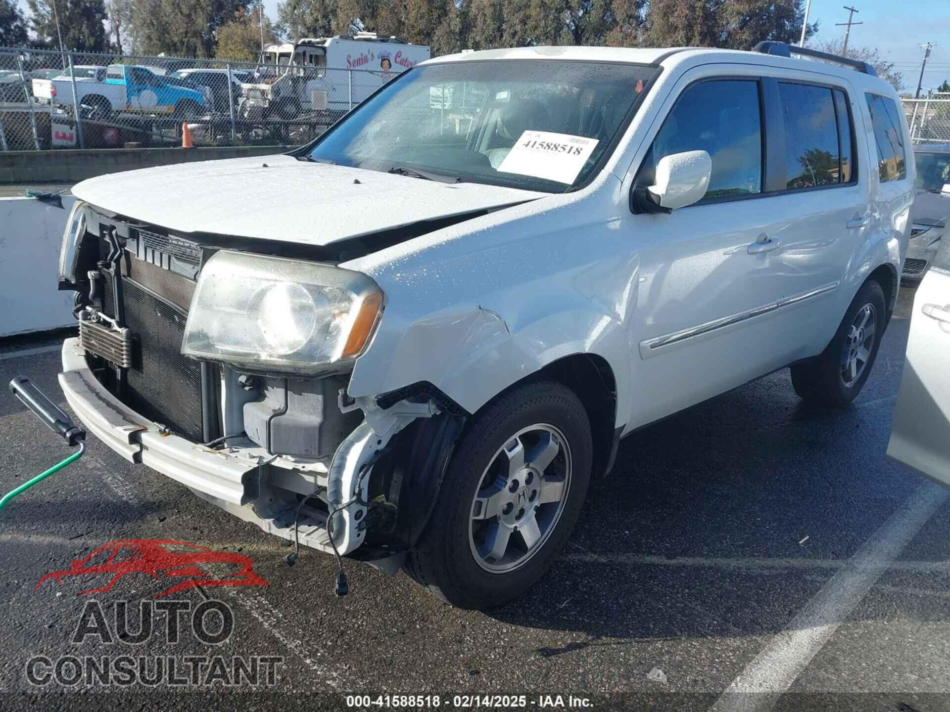 HONDA PILOT 2011 - 5FNYF3H93BB051969