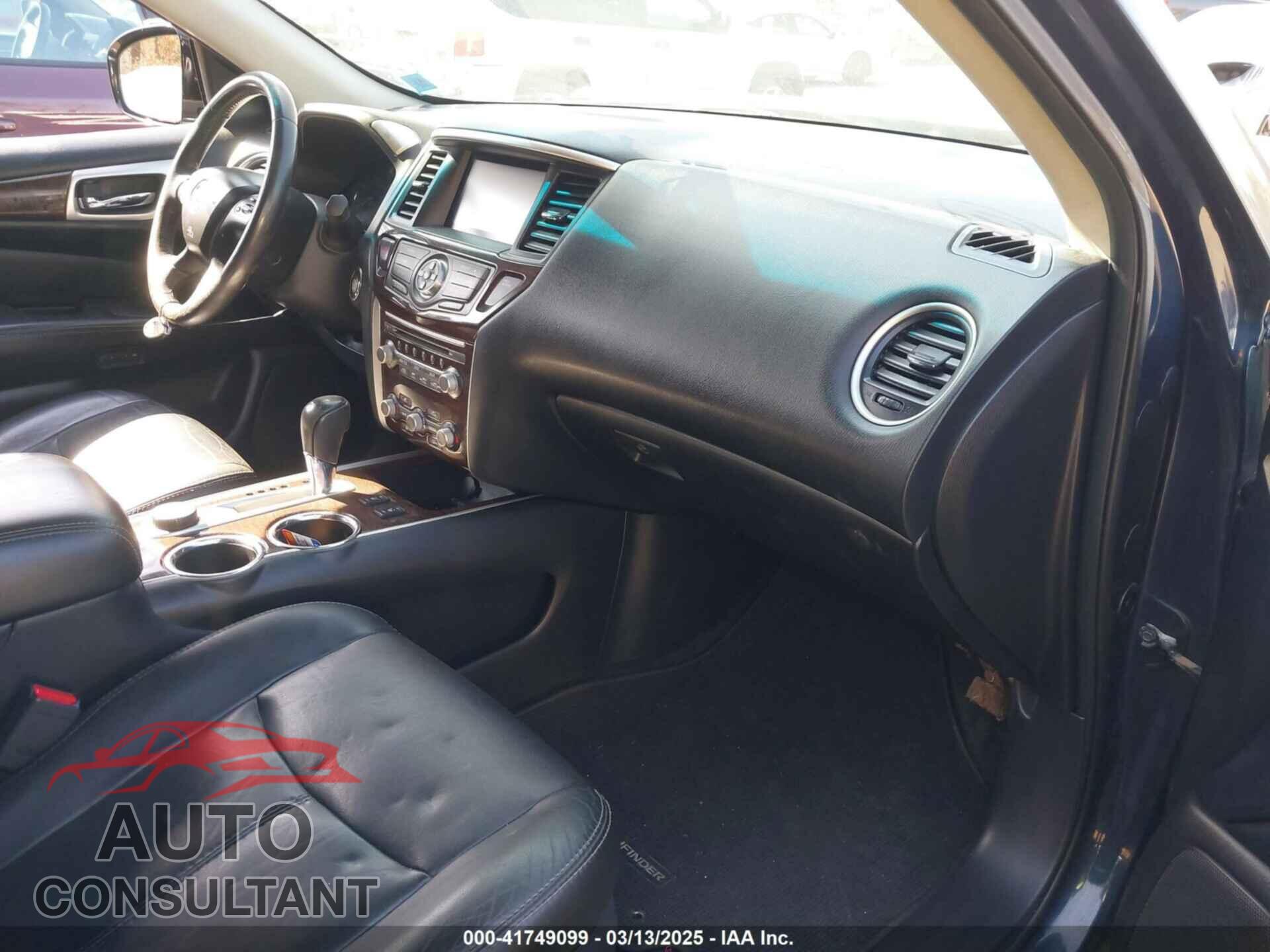 NISSAN PATHFINDER 2013 - 5N1AR2MM3DC652923
