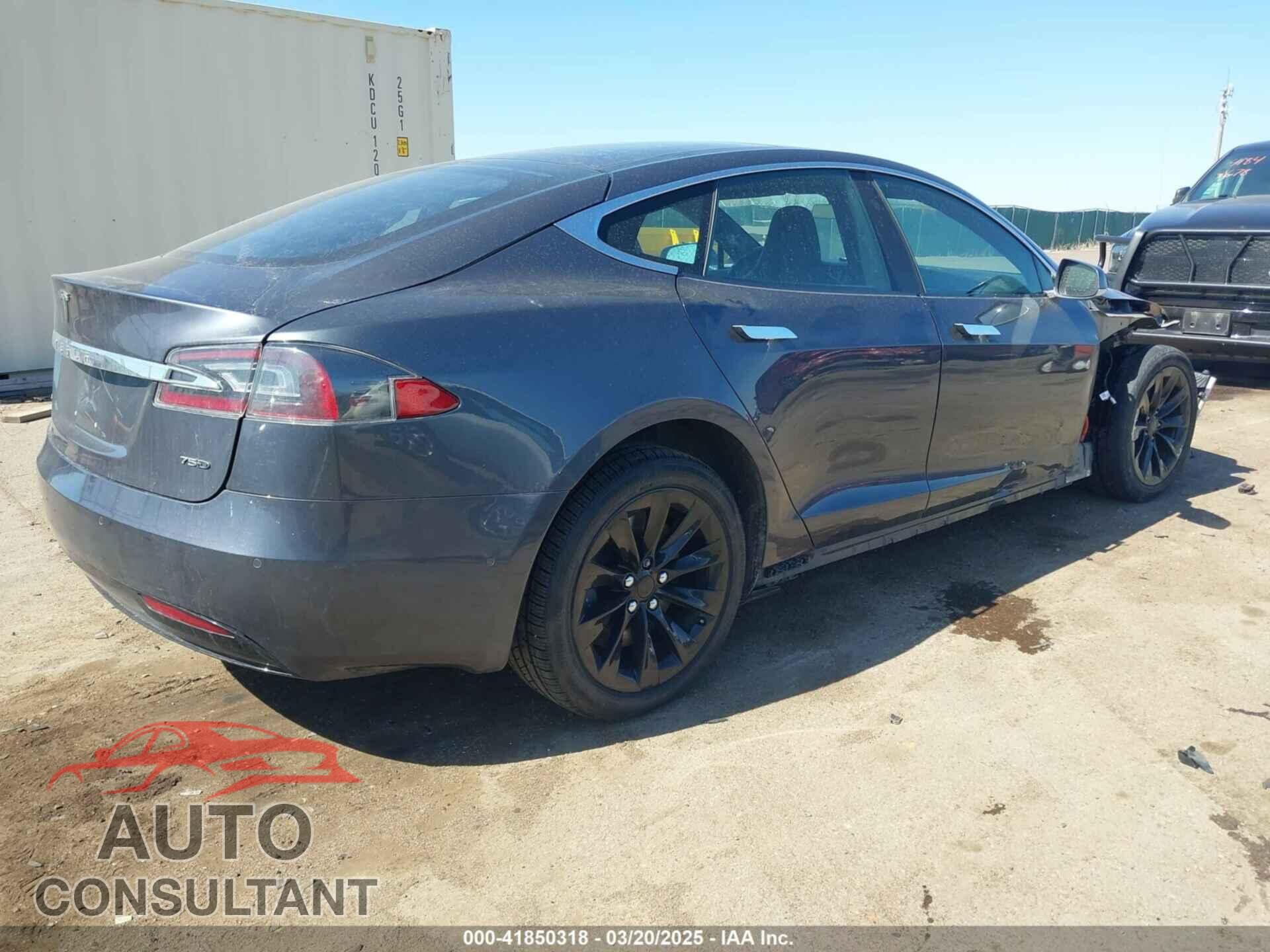 TESLA MODEL S 2018 - 5YJSA1E21JF287115