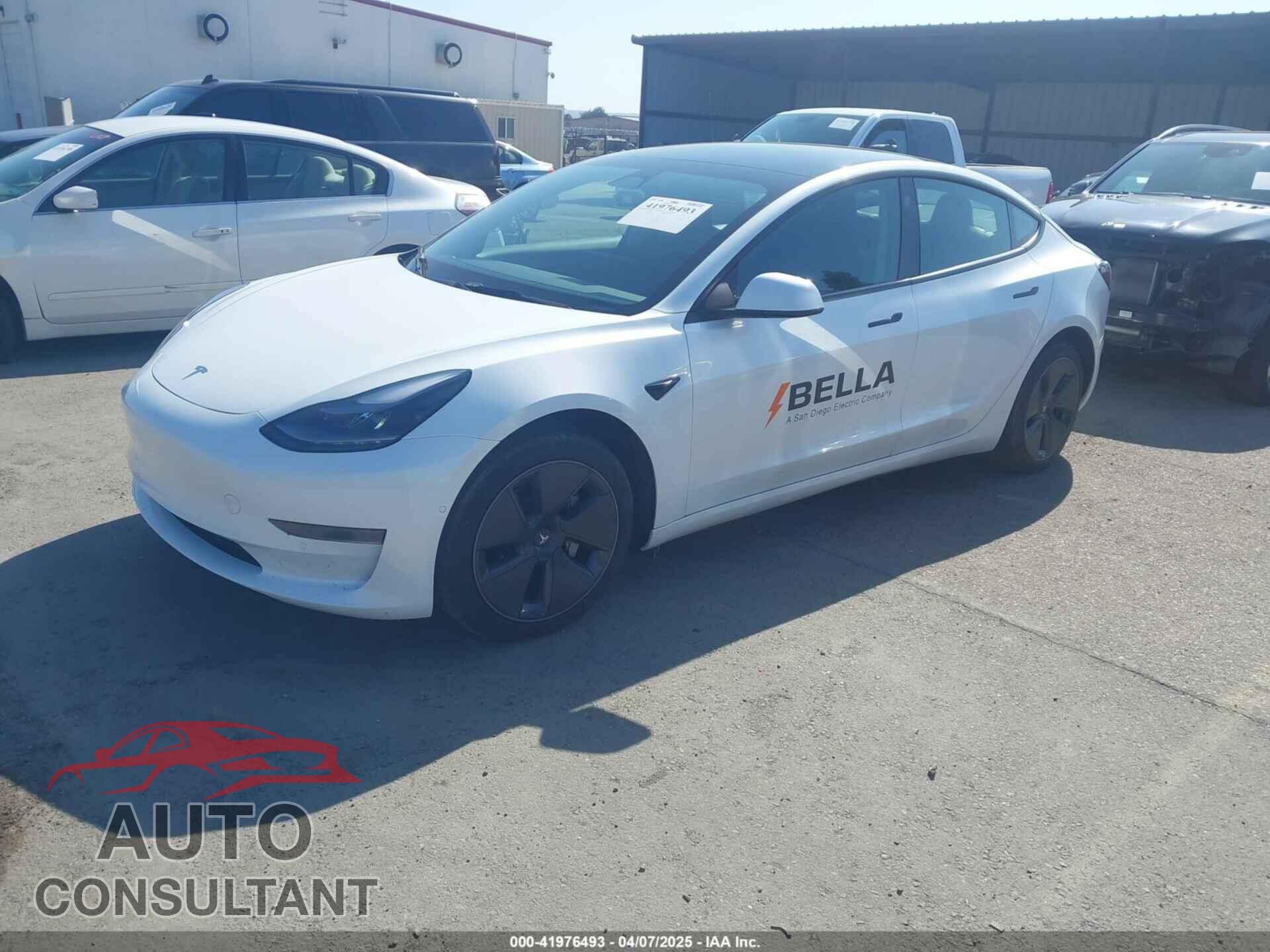 TESLA MODEL 3 2022 - 5YJ3E1EA2NF245817