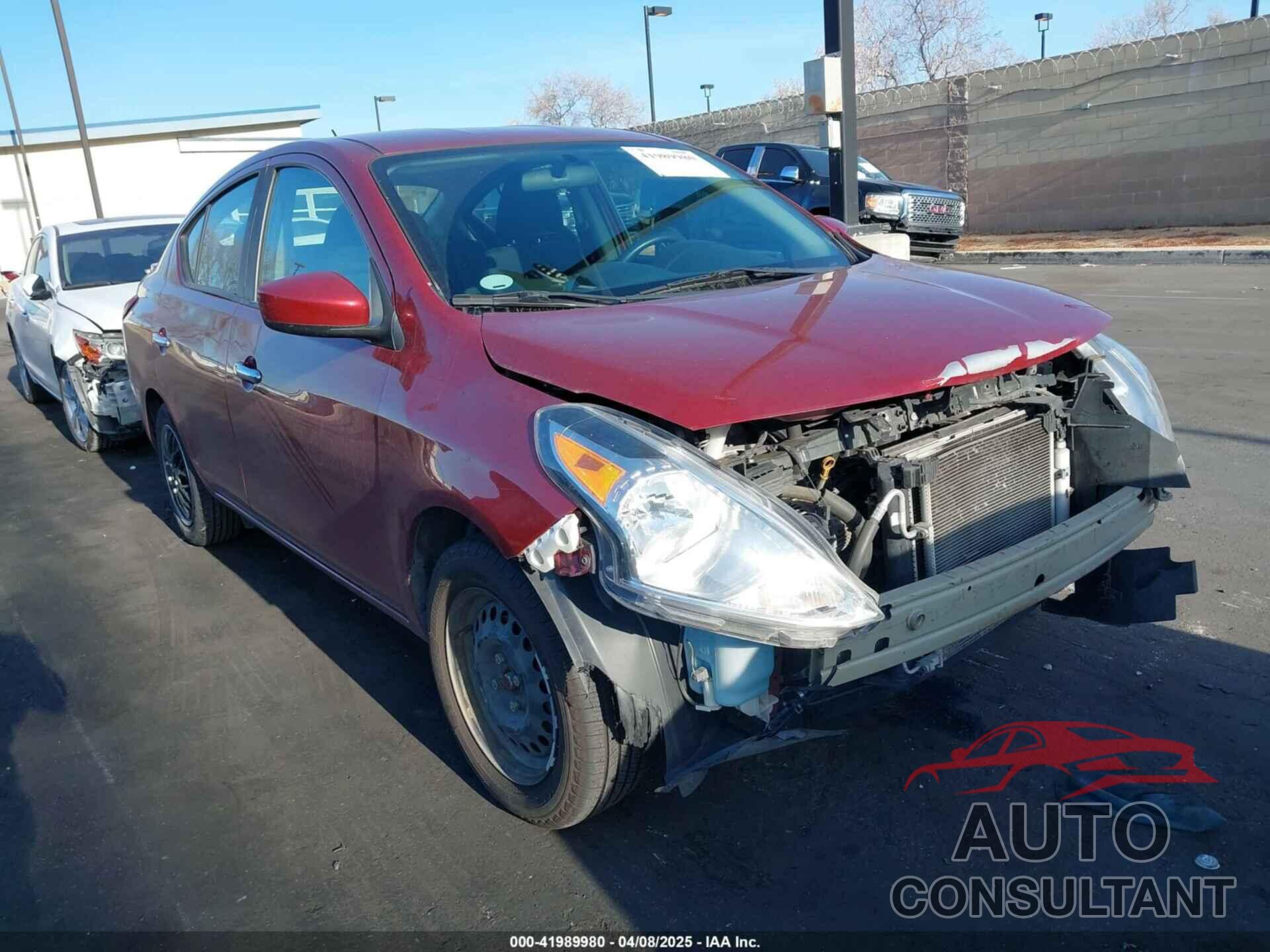 NISSAN VERSA 2019 - 3N1CN7AP5KL871732