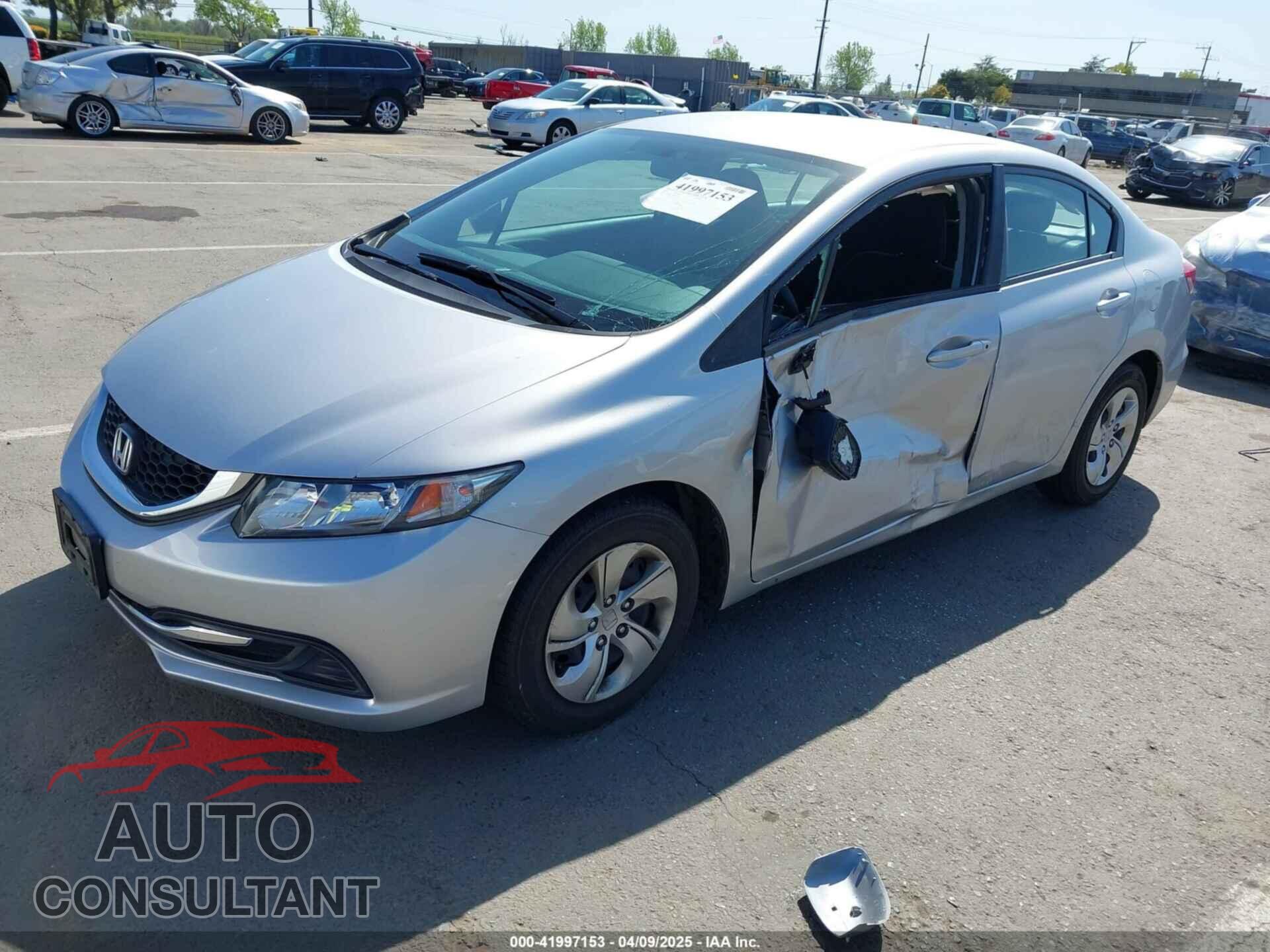 HONDA CIVIC 2013 - 19XFB2F57DE210904