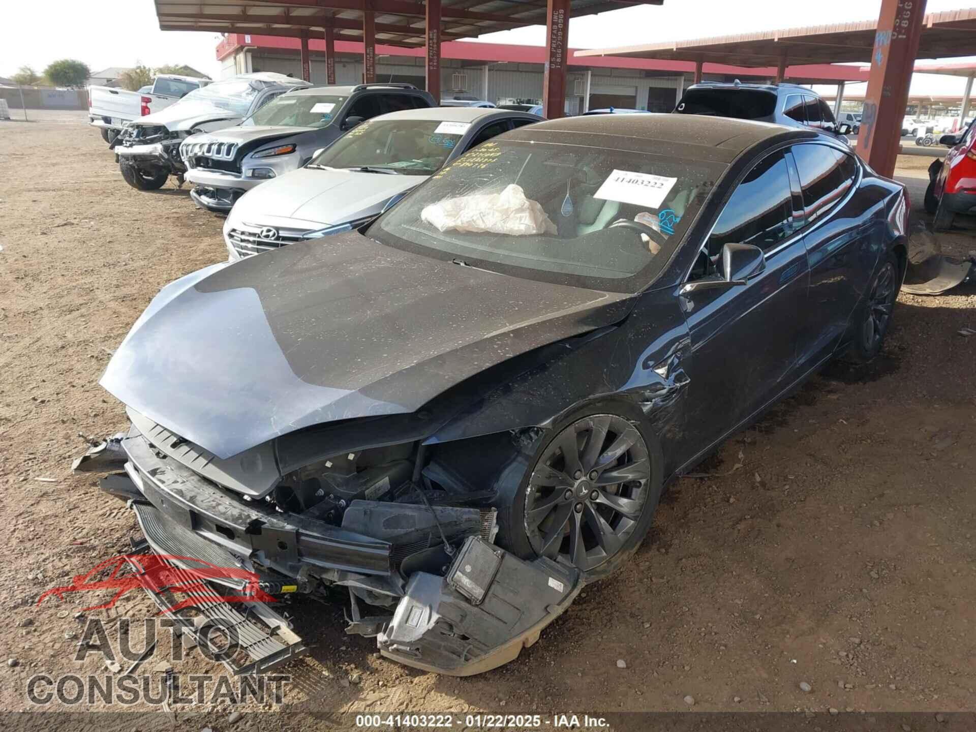 TESLA MODEL S 2018 - 5YJSA1E20JF271049