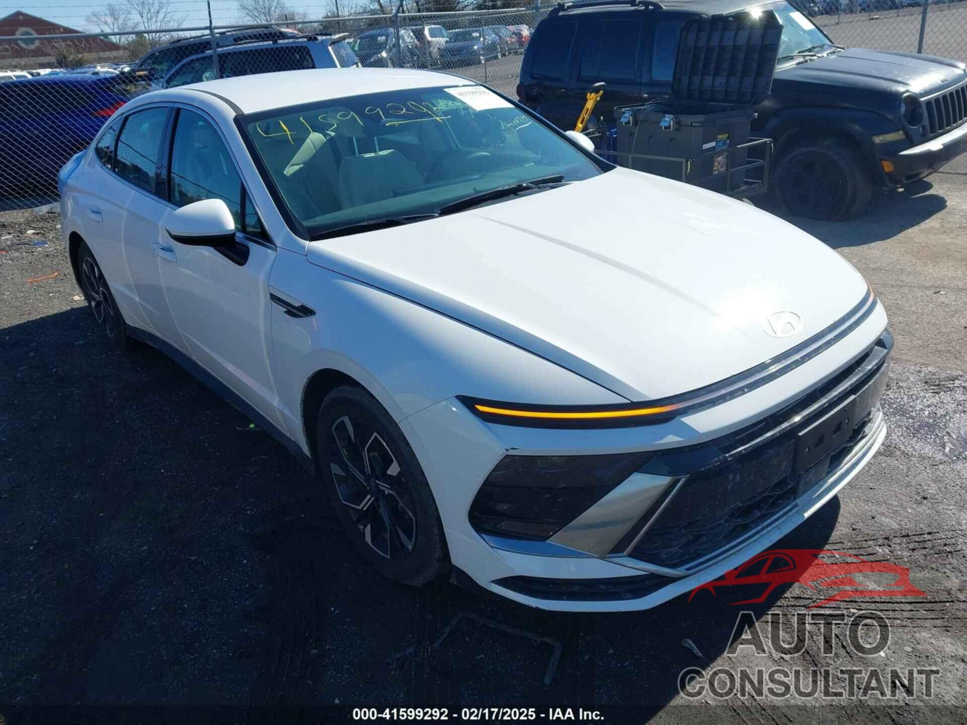 HYUNDAI SONATA 2024 - KMHL64JA5RA408717