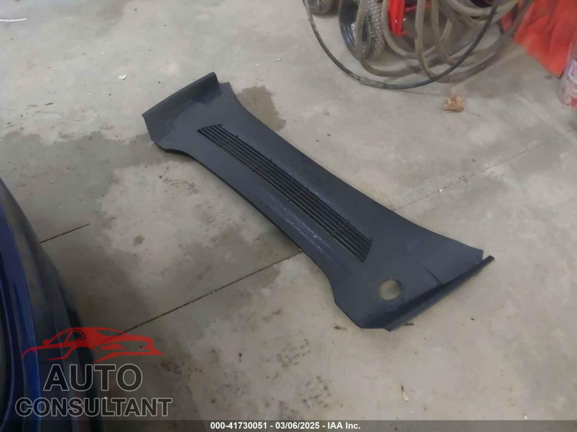 TESLA MODEL Y 2020 - 5YJYGDEF5LF044262