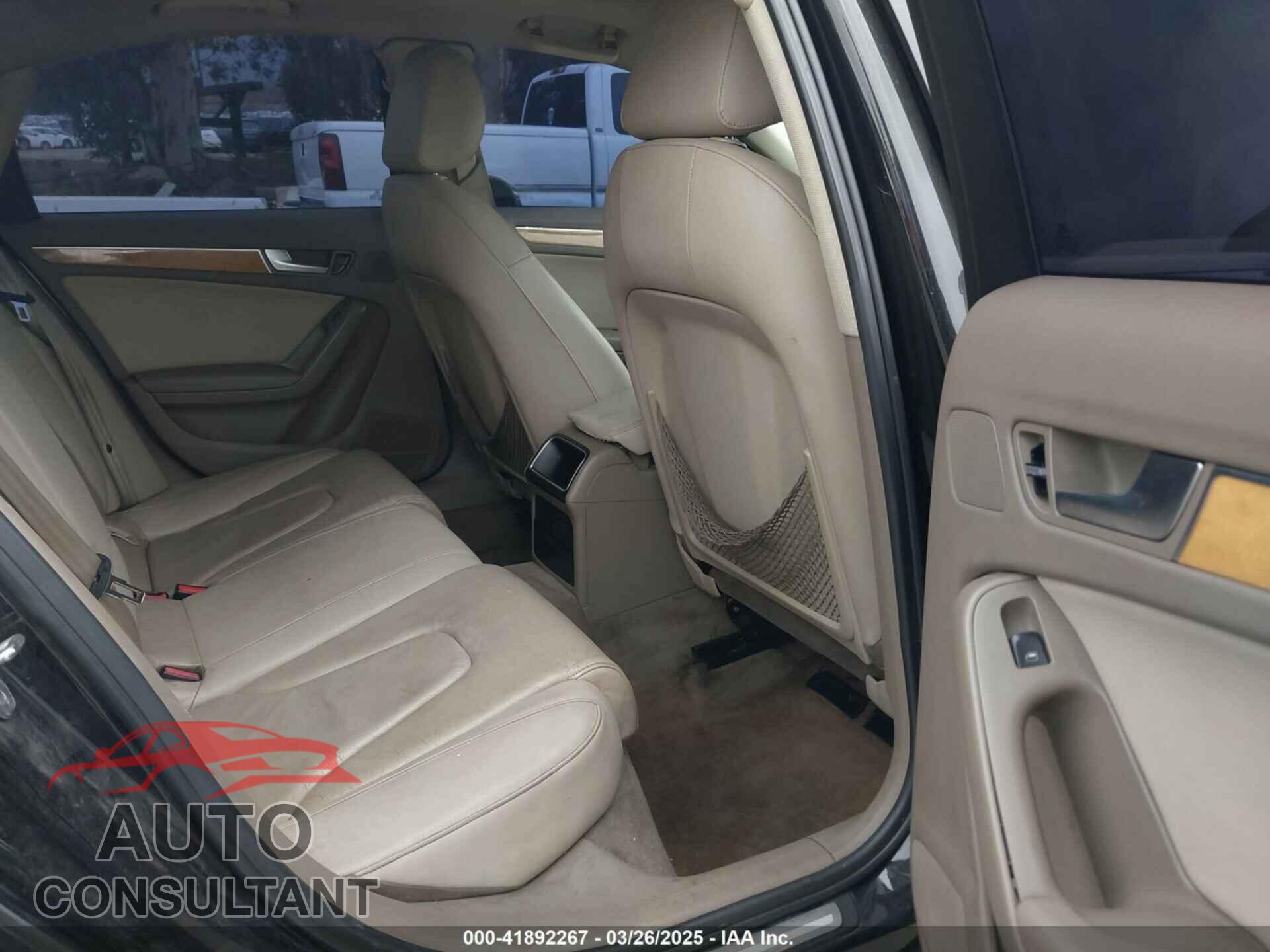 AUDI A4 2009 - WAULF78K89N011027