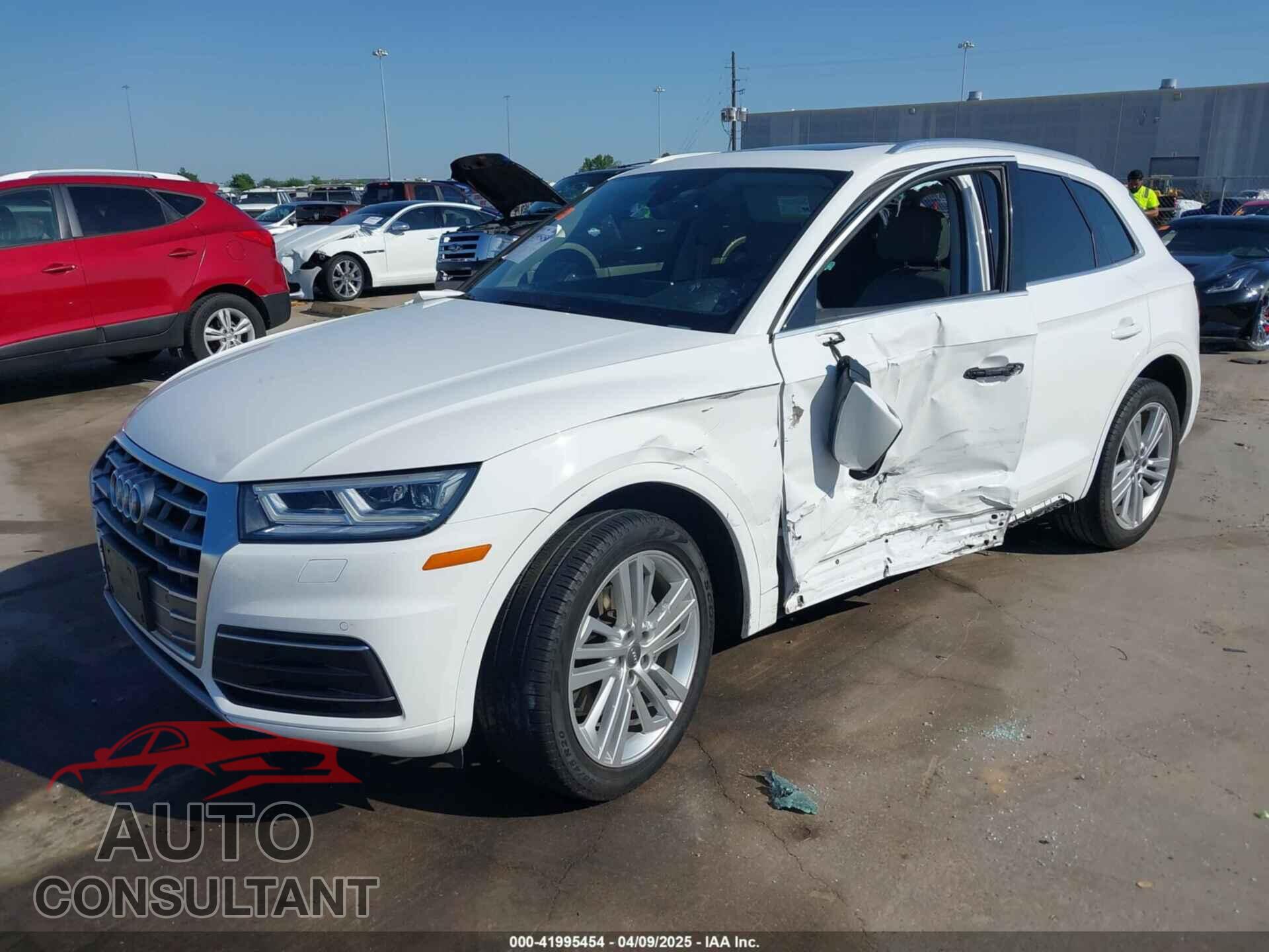 AUDI Q5 2018 - WA1BNAFY4J2229231