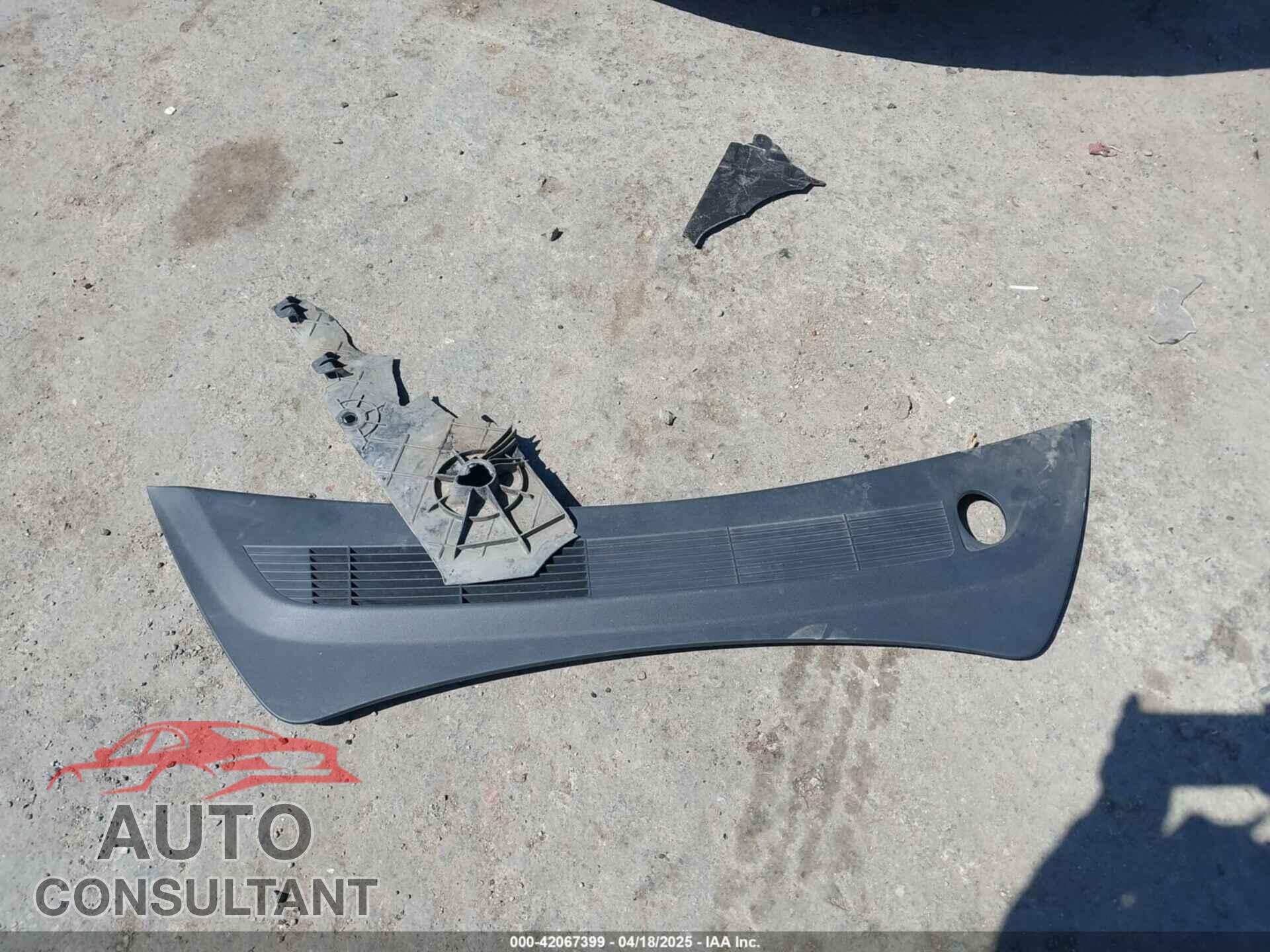 TESLA MODEL 3 2021 - 5YJ3E1EB2MF065583