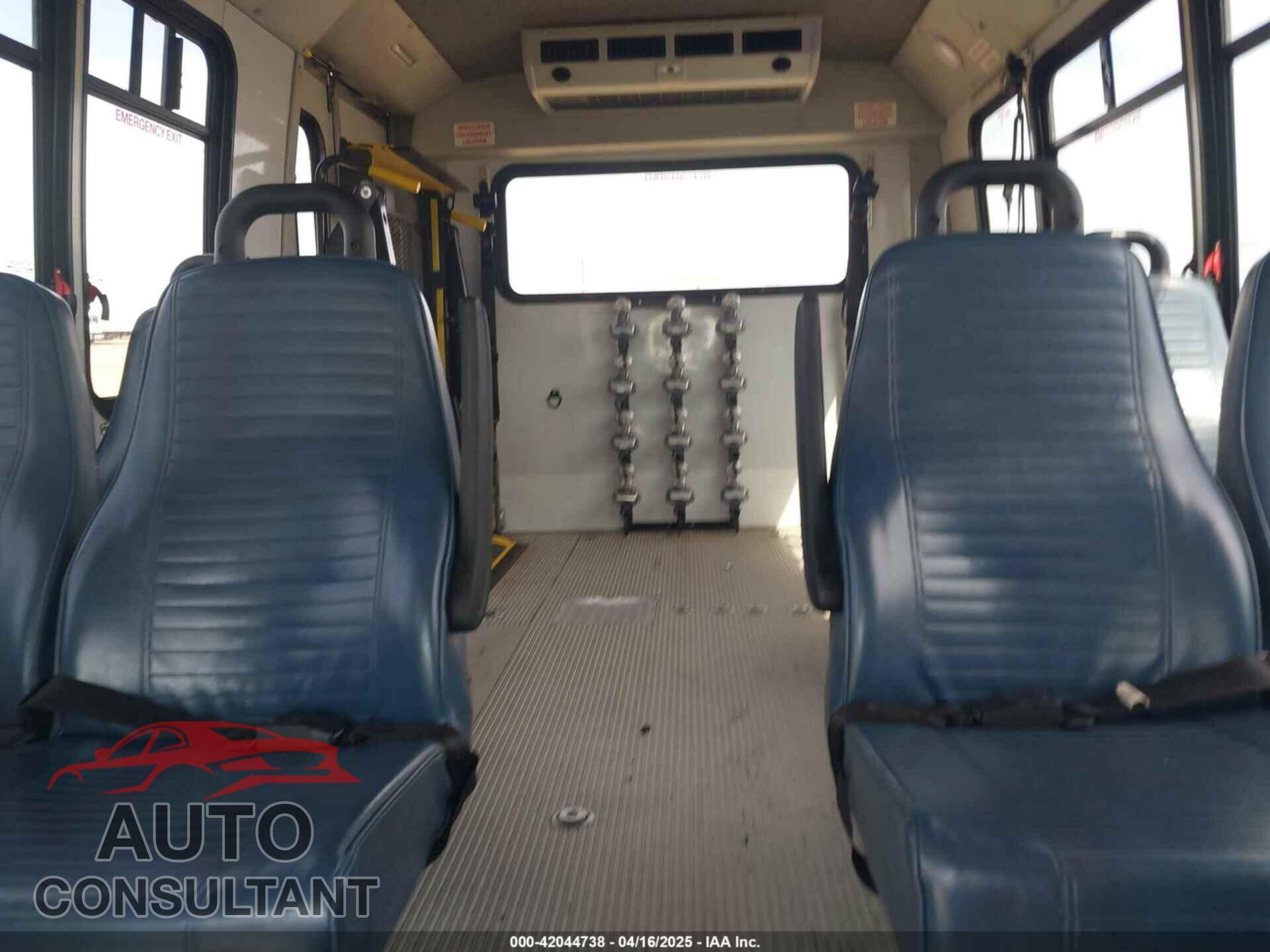FORD E-450 CUTAWAY 2019 - 1FDFE4FS3KDC31025