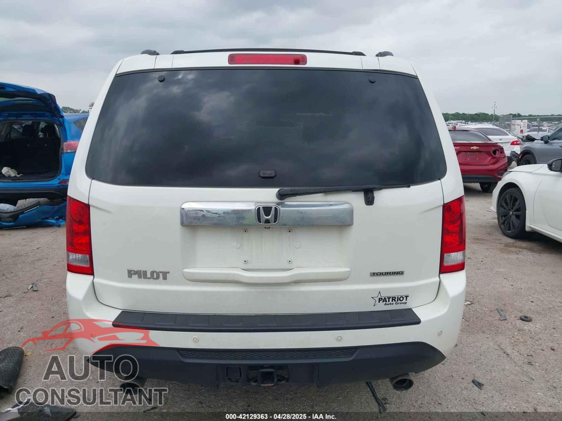 HONDA PILOT 2013 - 5FNYF3H97DB008934