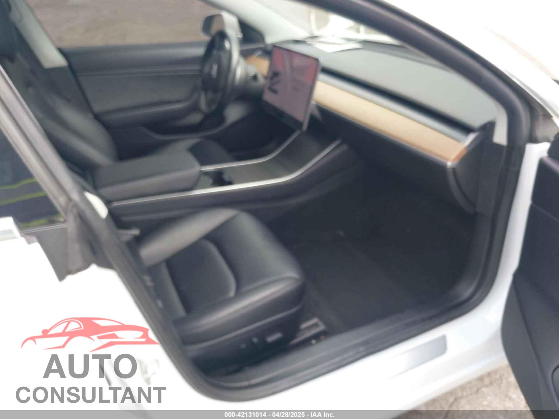TESLA MODEL 3 2019 - 5YJ3E1EA7KF299724